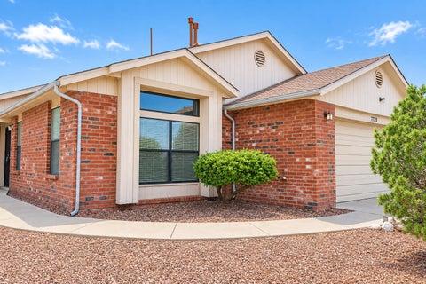 Photo of 7728 San Augustine Street NW, Albuquerque, NM 87120 (MLS # 1108947)