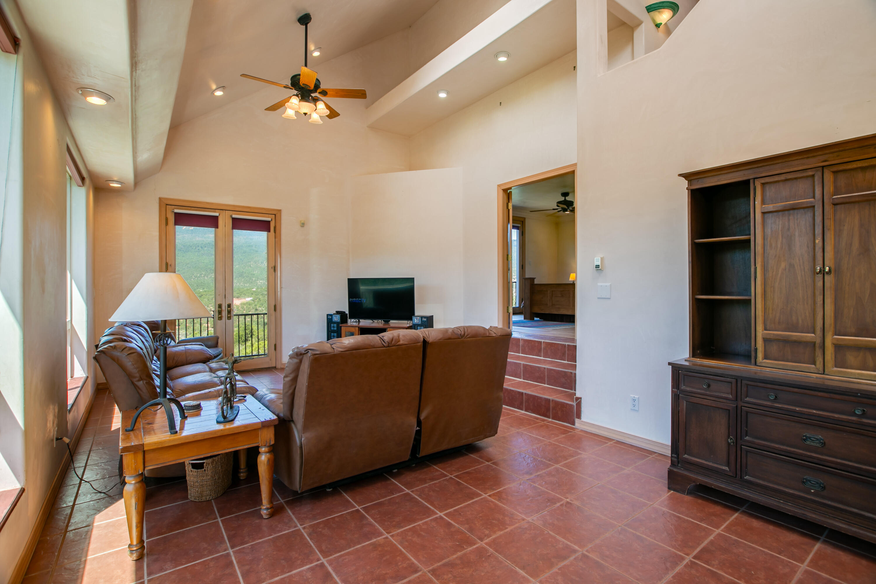 40 El Gallo Road