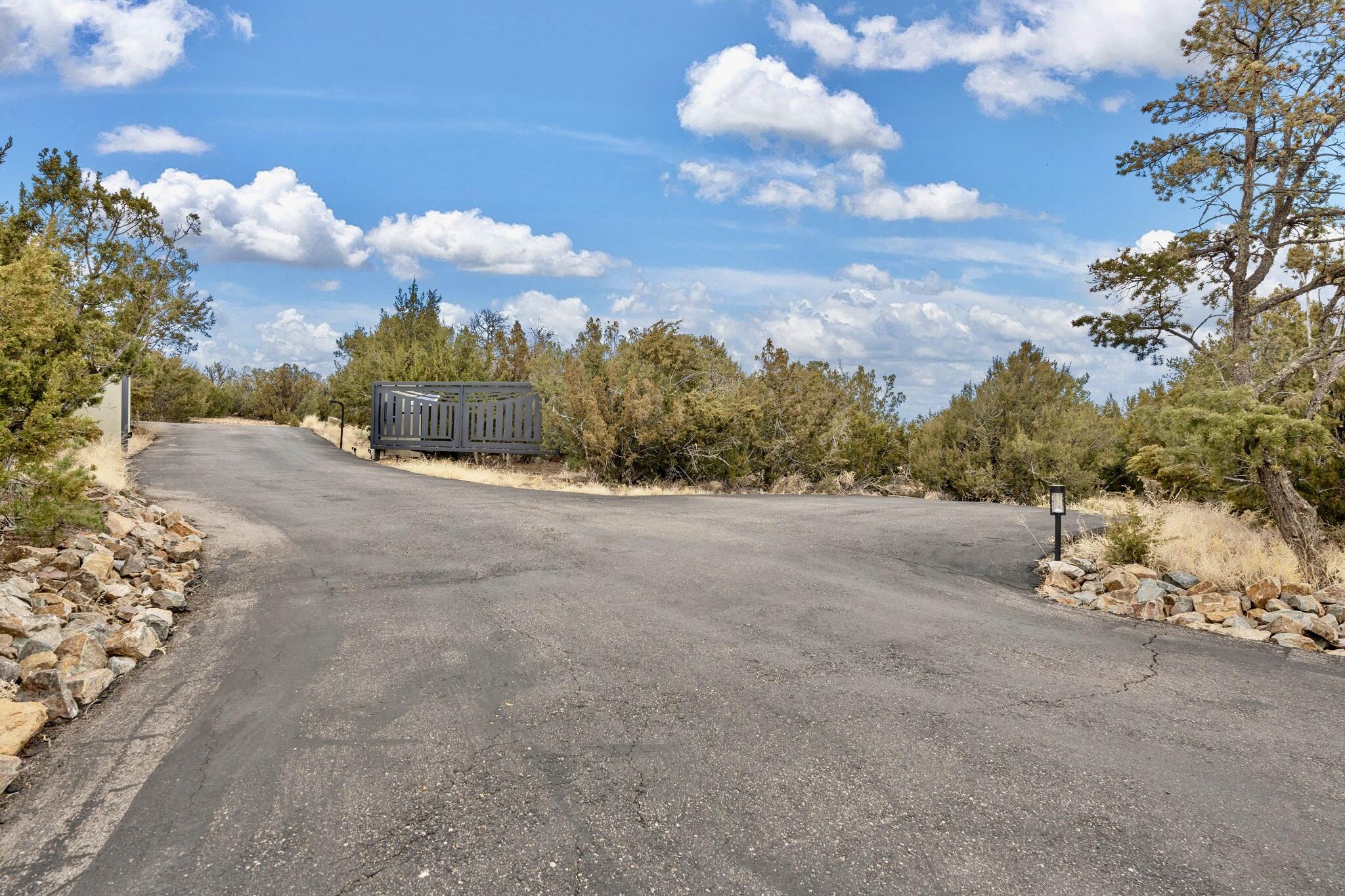 124 Paa Ko Drive, Sandia Park, New Mexico image 4