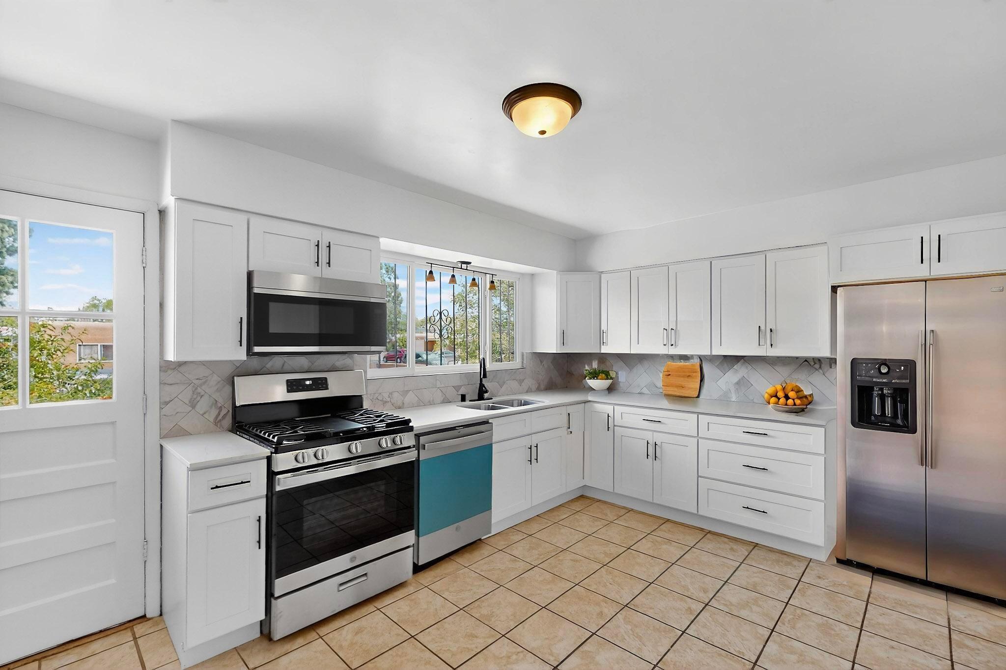 1317 KENTUCKY Street NE