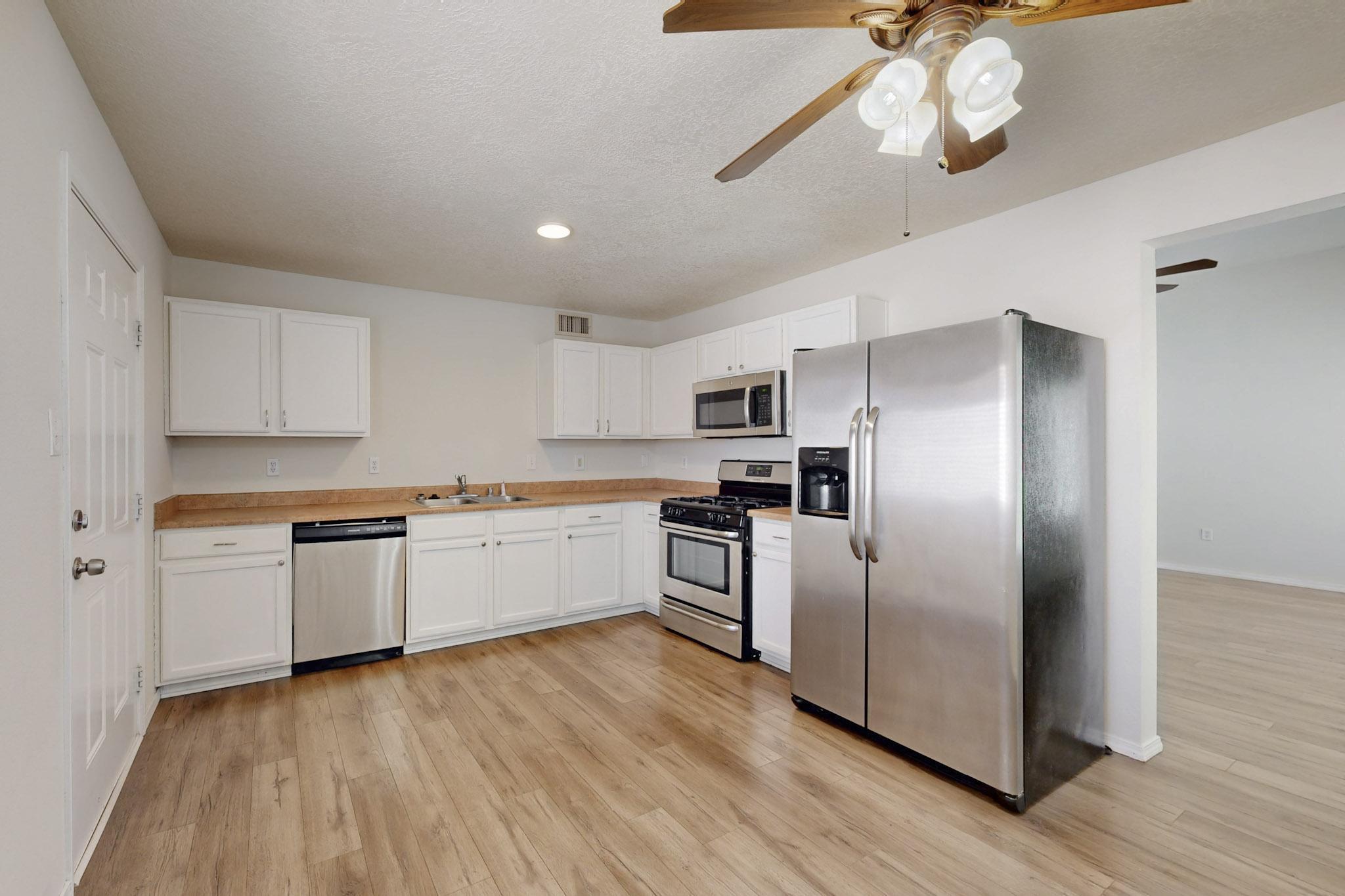 11009 Pinon Azul Street, Albuquerque, New Mexico image 9