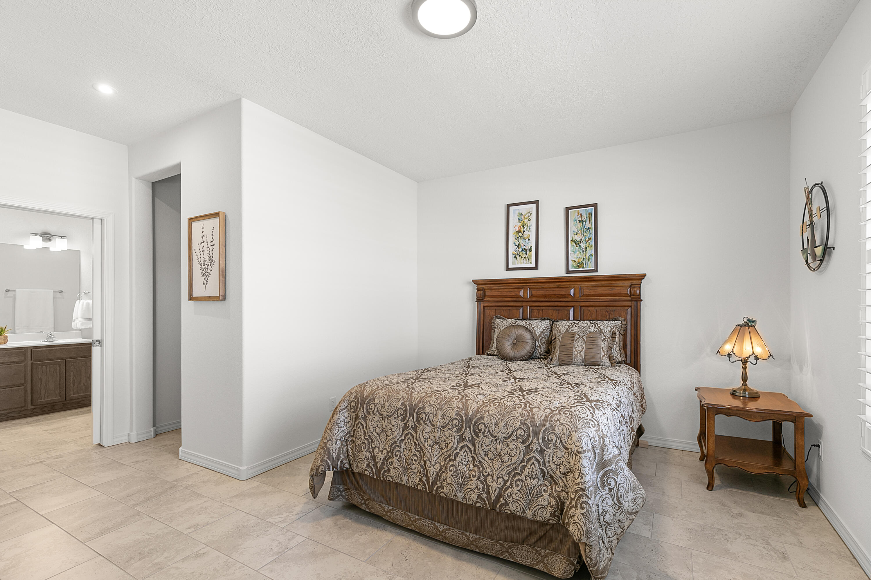 590 Rio Chama Circle, Los Lunas, New Mexico image 31