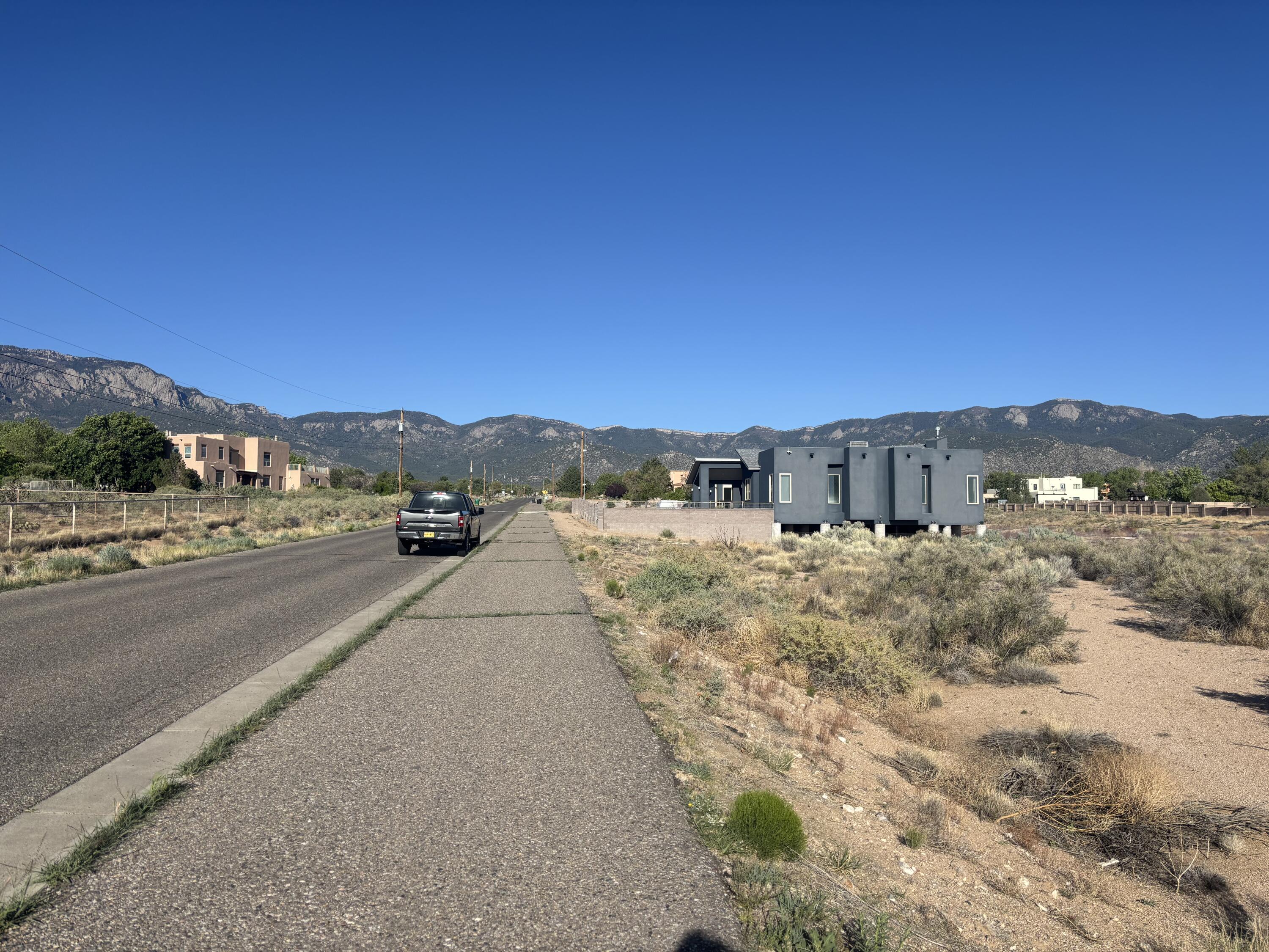 Del Rey Avenue, Albuquerque, New Mexico image 2