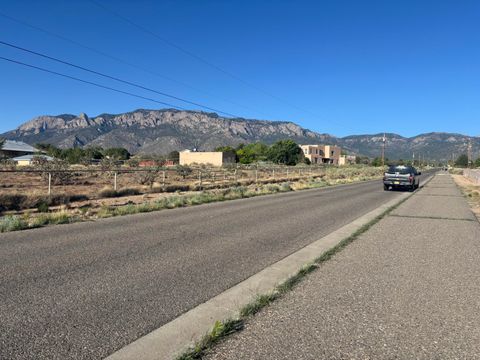 DEL REY Avenue NE Albuquerque NM 87122
