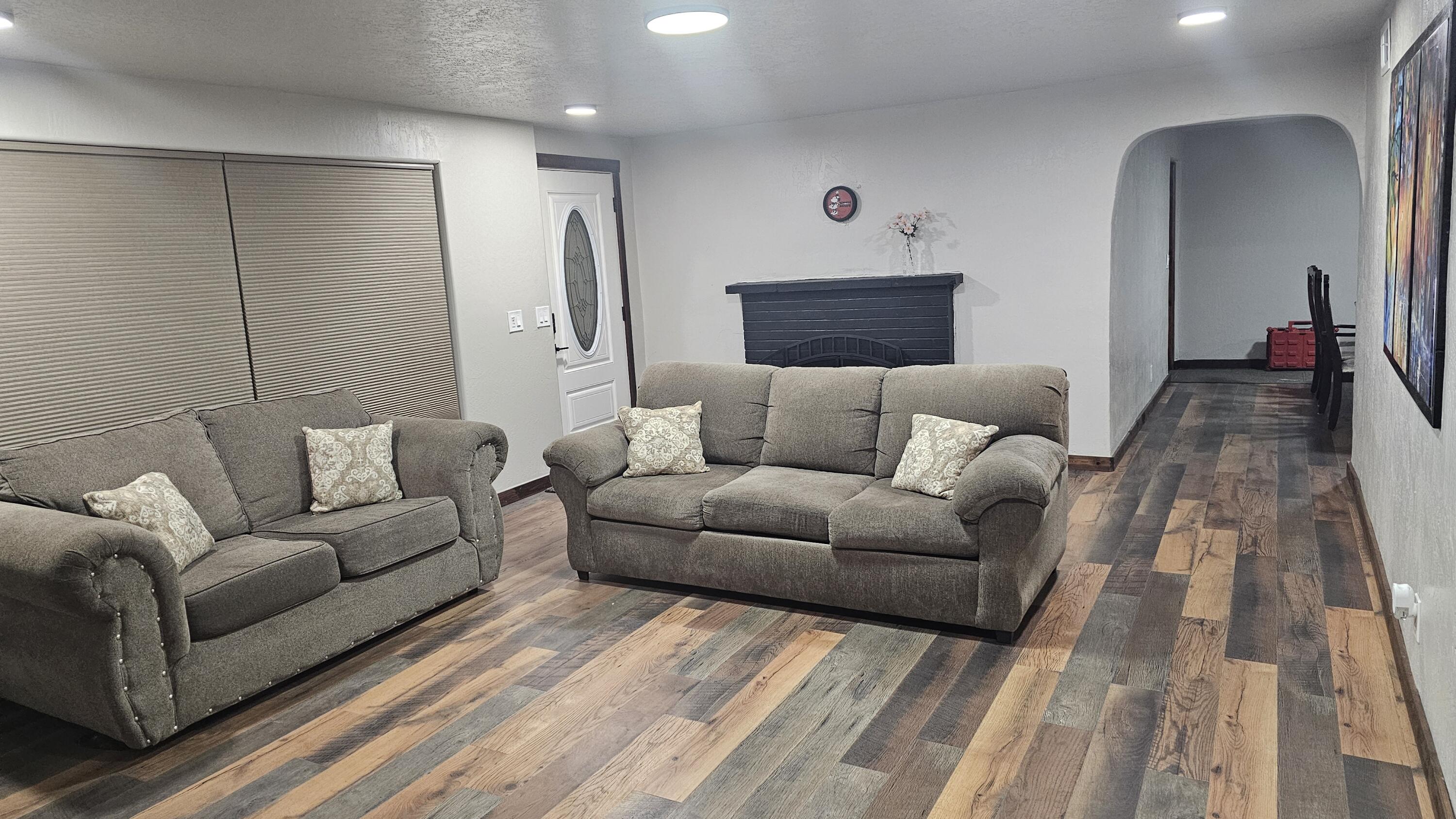4025 Isleta Boulevard, Albuquerque, New Mexico image 27