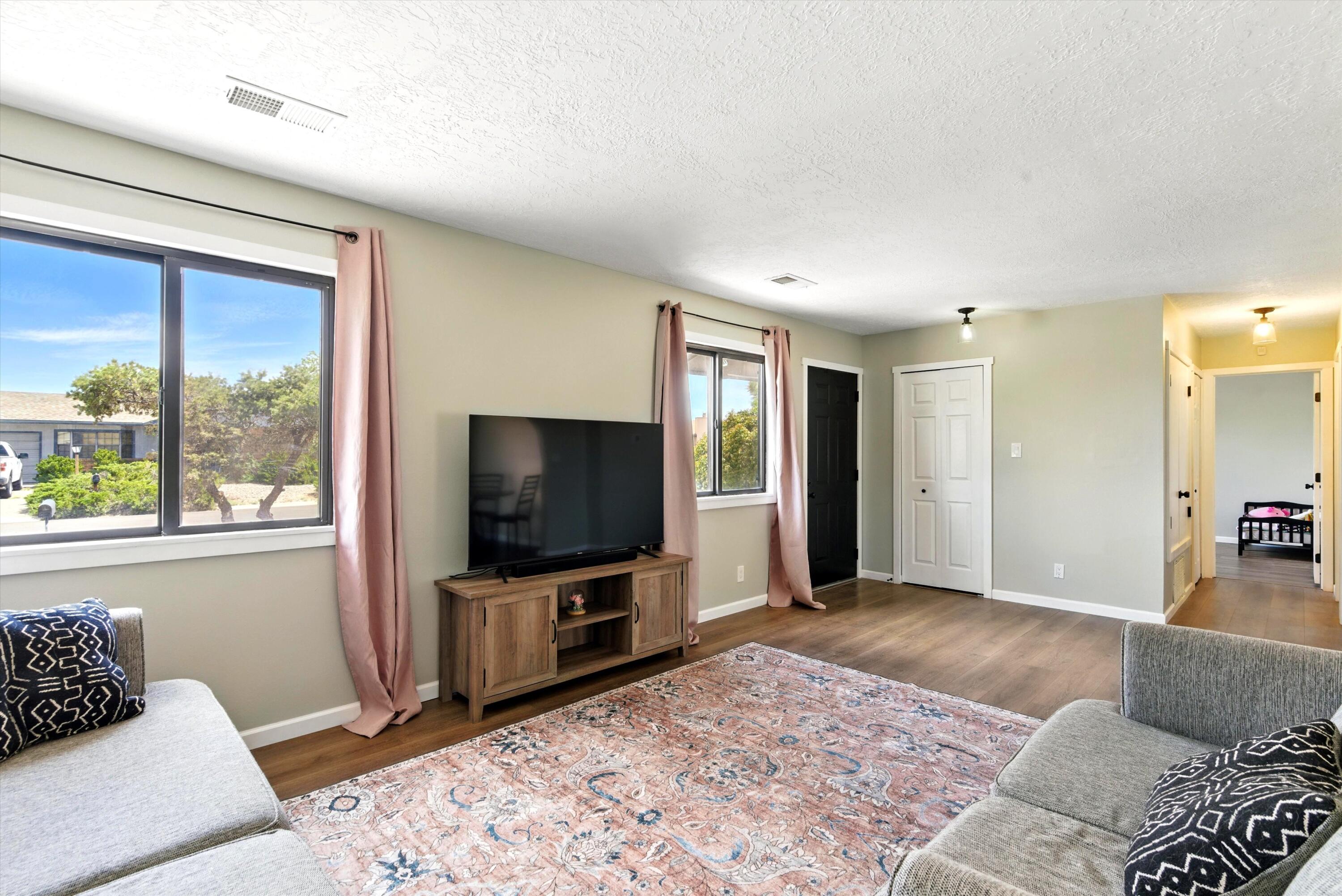 1391 Ponderosa Court, Rio Rancho, New Mexico image 7