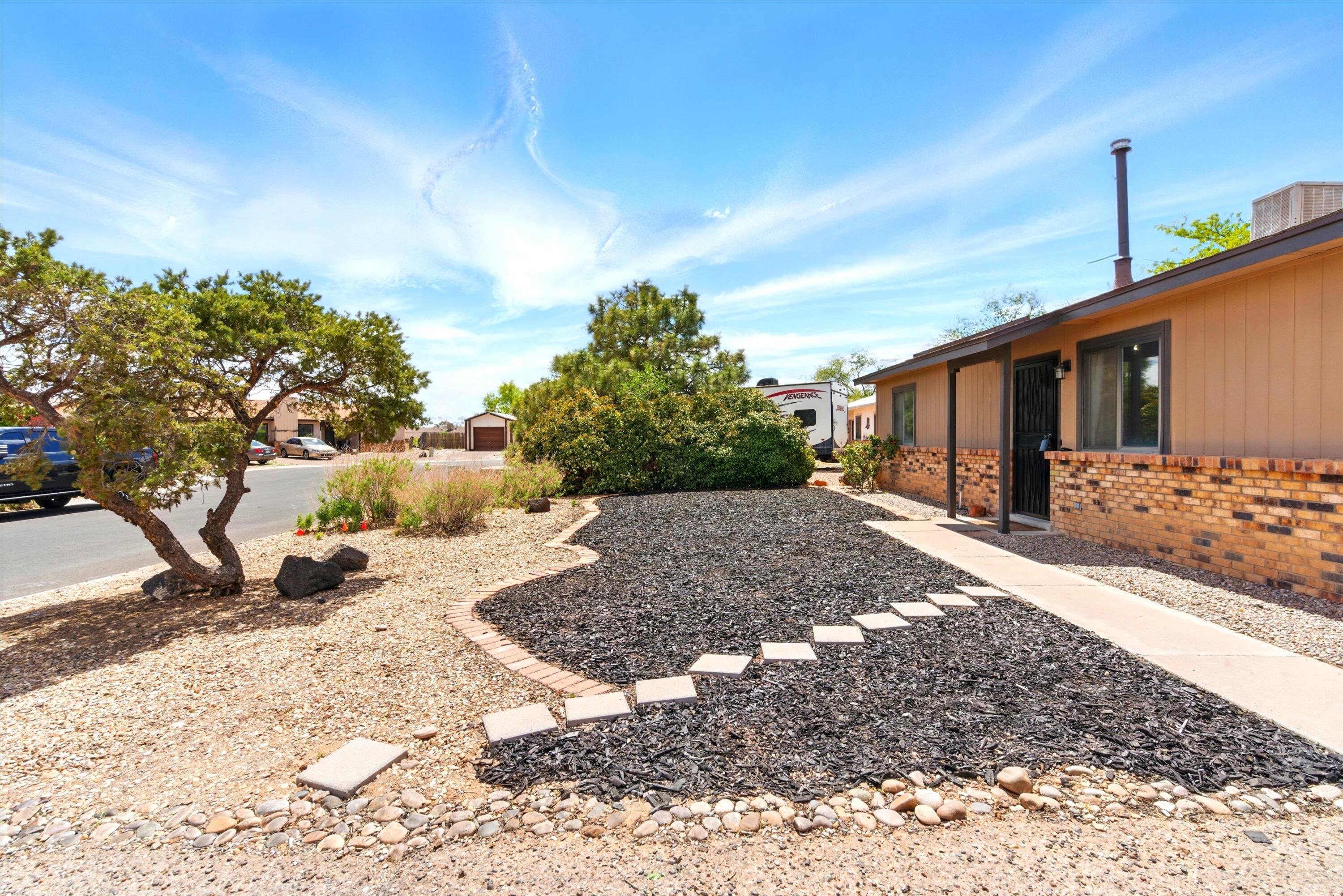 1391 Ponderosa Court, Rio Rancho, New Mexico image 4