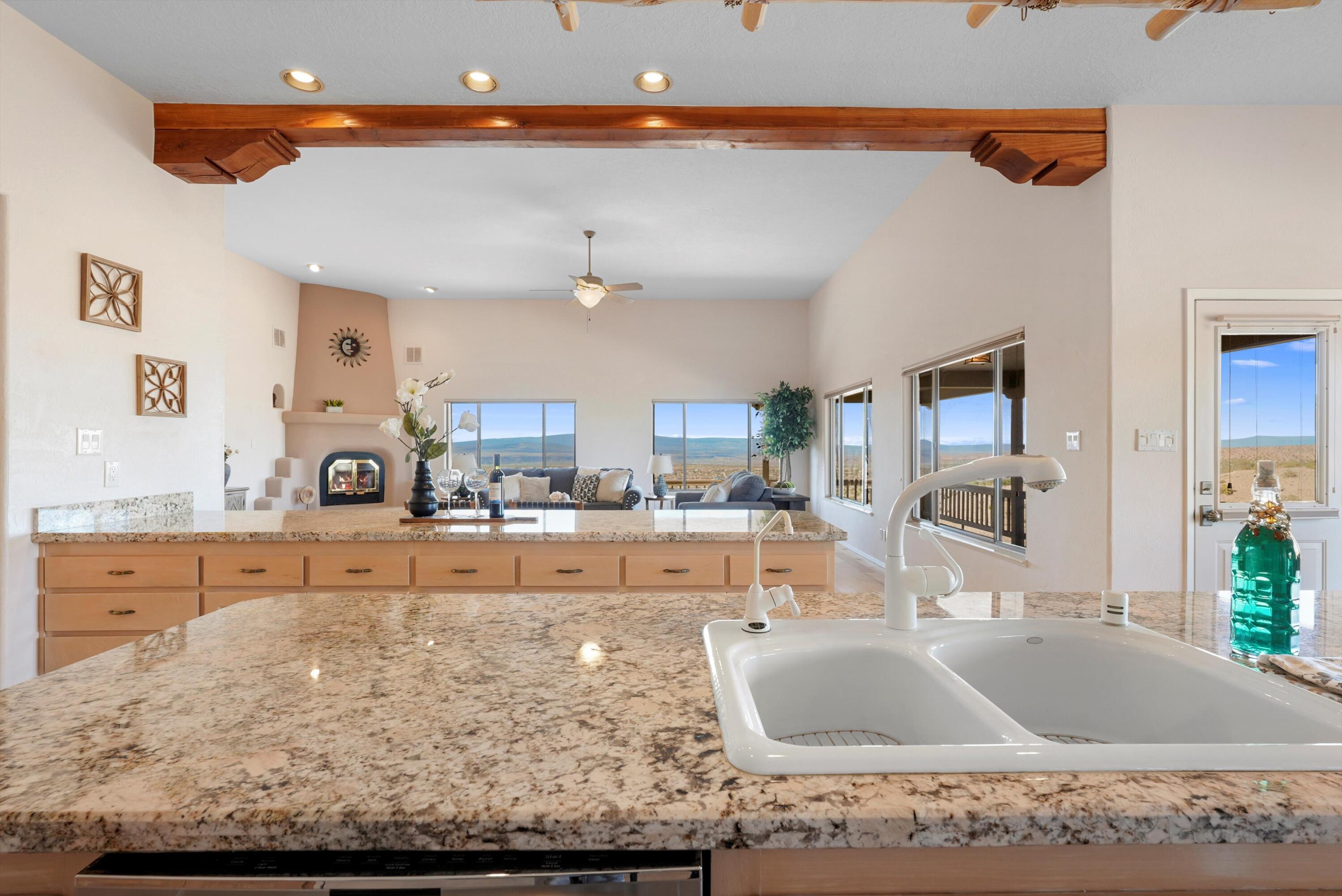 2 Snow Peak Road, Placitas, New Mexico image 17