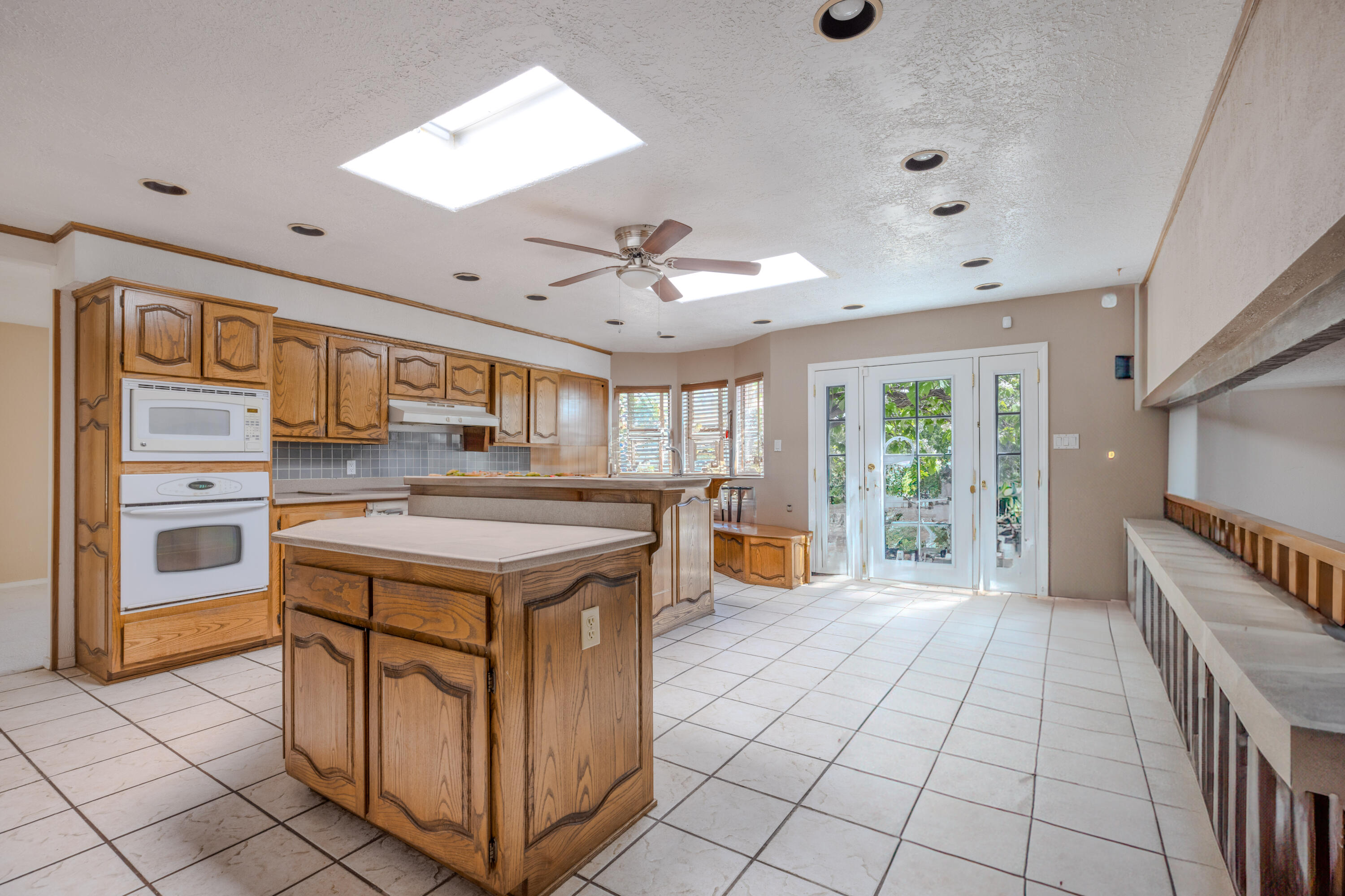 13204 Hugh Graham Road, Albuquerque, New Mexico image 4