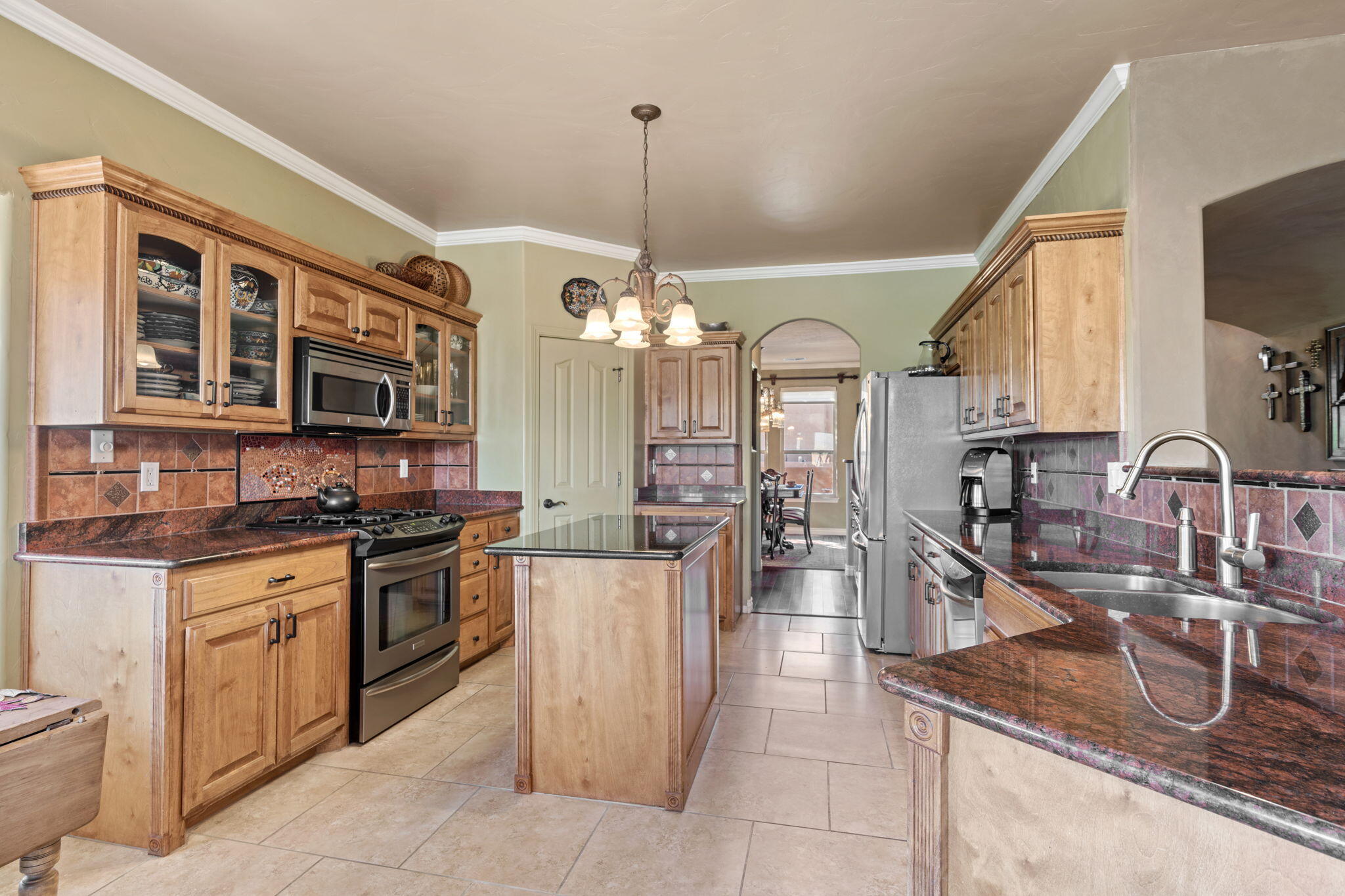 866 VISTA PATRON Drive