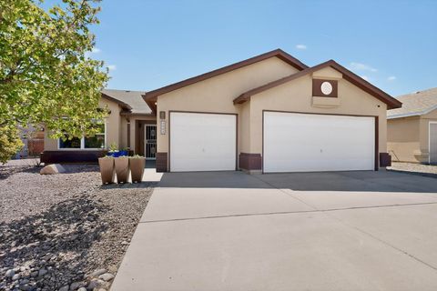 Photo of 5828 Burgos Avenue NW, Albuquerque, NM 87114 (MLS # 1101230)