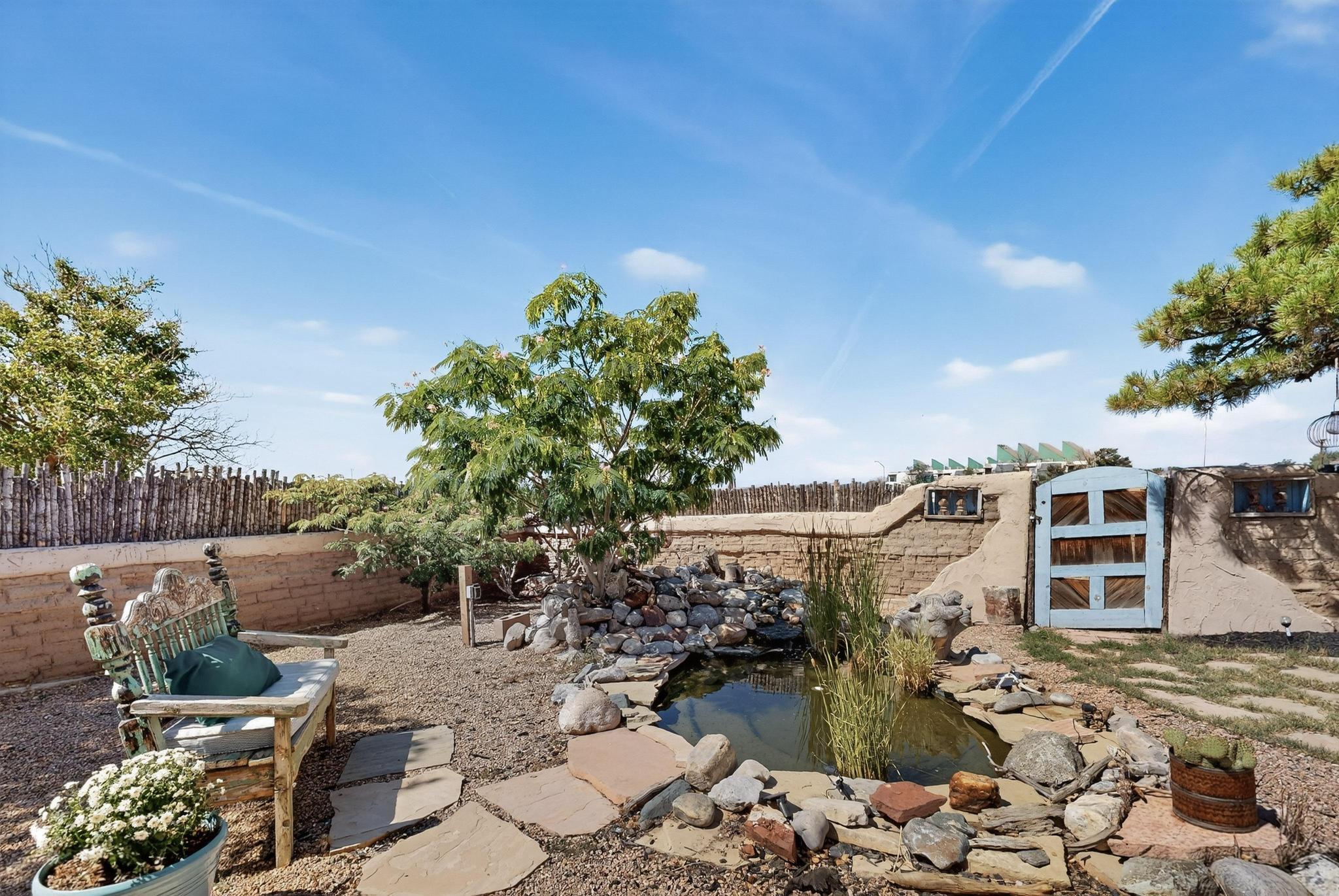 223 MONTE ALTO Place NE