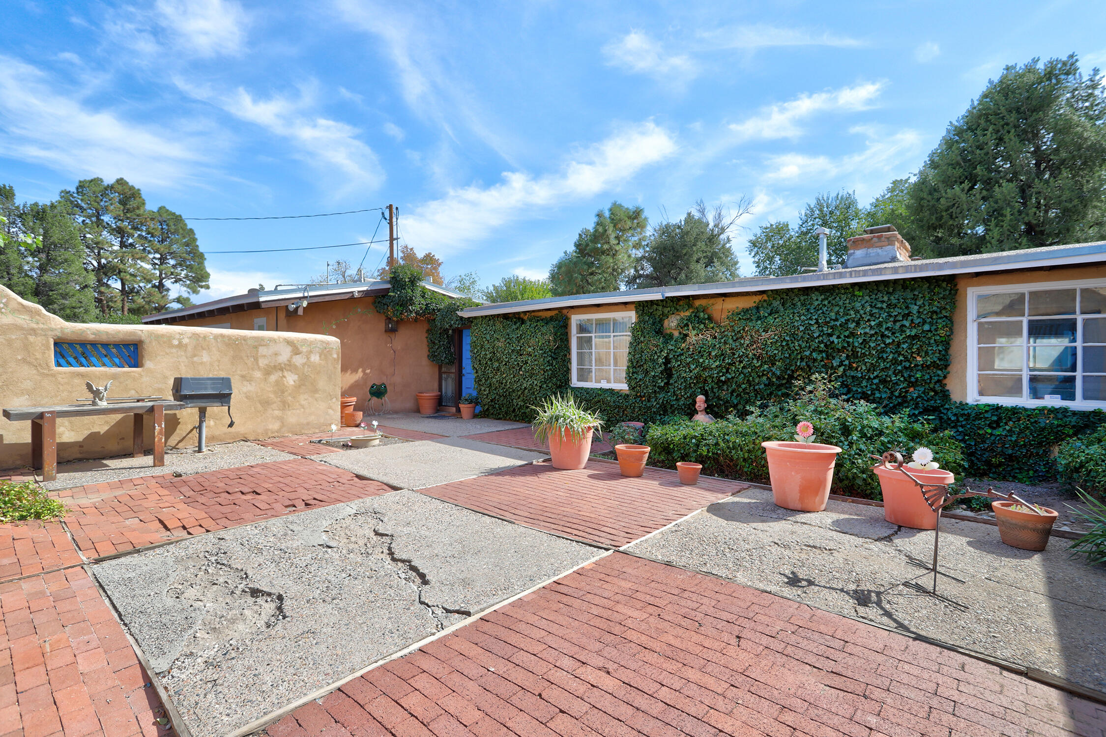 6448 Rio Grande Boulevard, Los Ranchos, New Mexico image 6