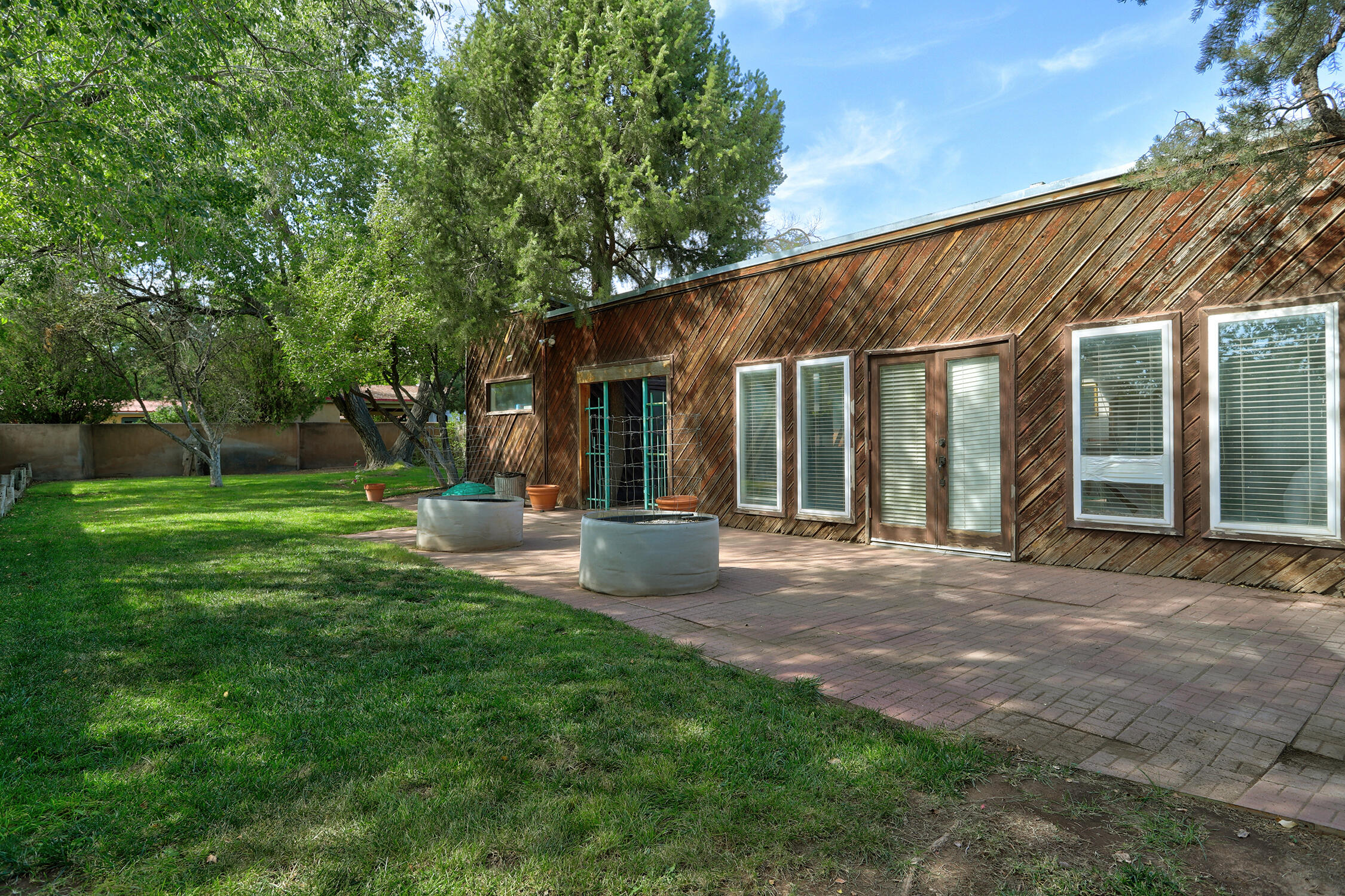 6448 Rio Grande Boulevard, Los Ranchos, New Mexico image 36