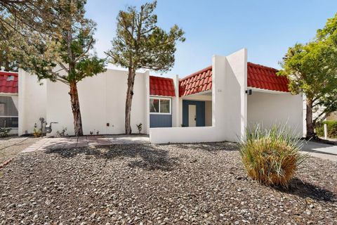 Townhouse For Sale - 616 Carmel Road<br/> Valencia County, Rio Communities, NM 87002