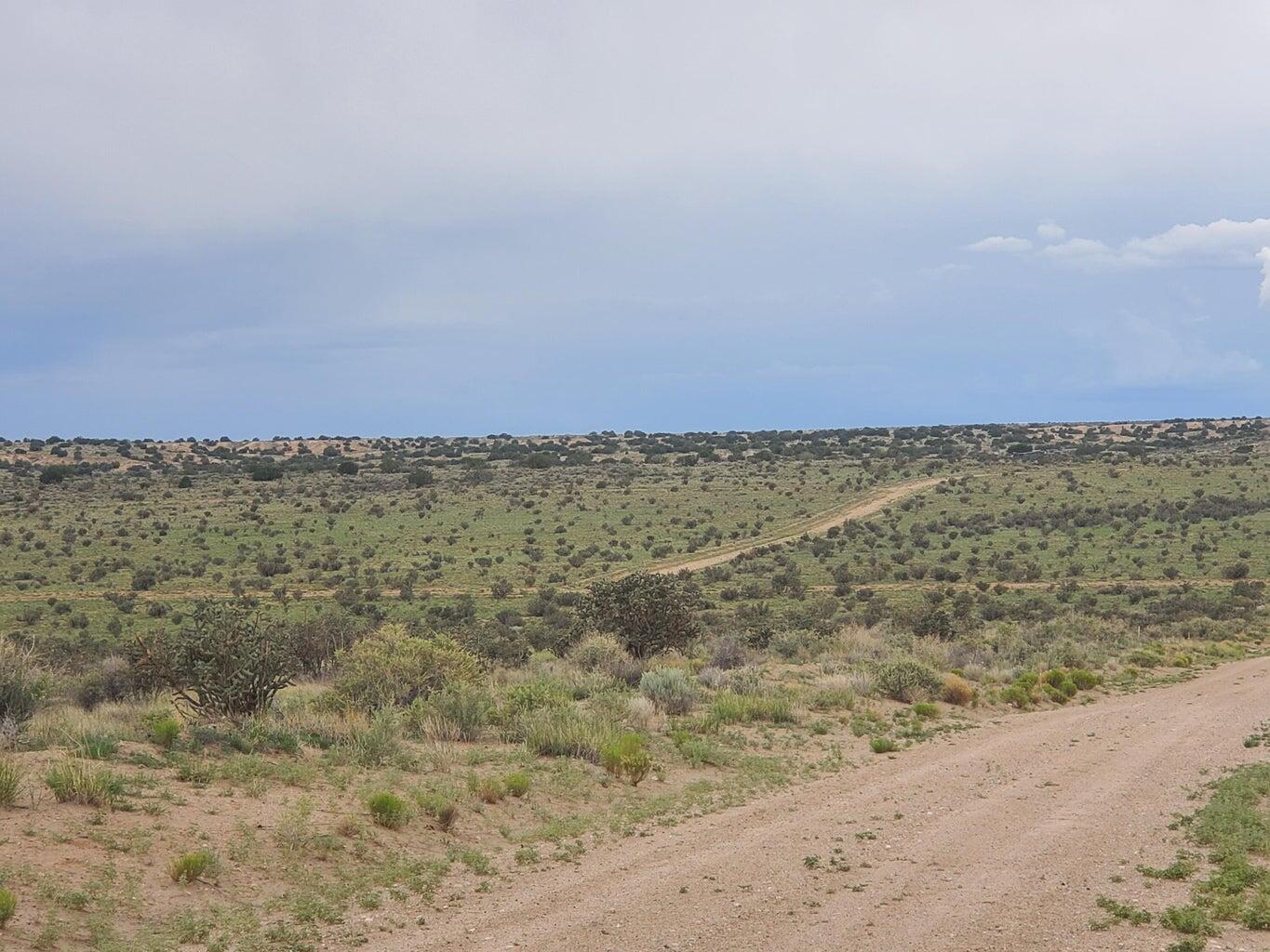 32nd Street Nw, Rio Rancho, New Mexico image 2