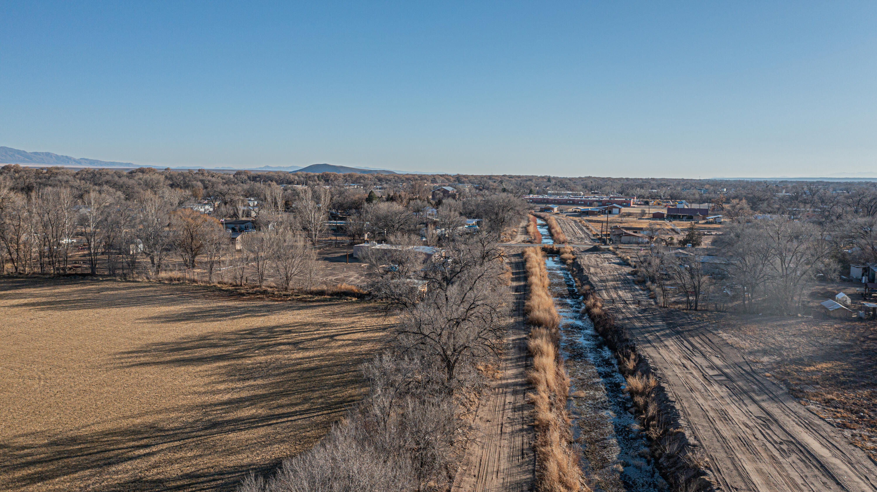 Cinder Lane, Los Lunas, New Mexico image 12