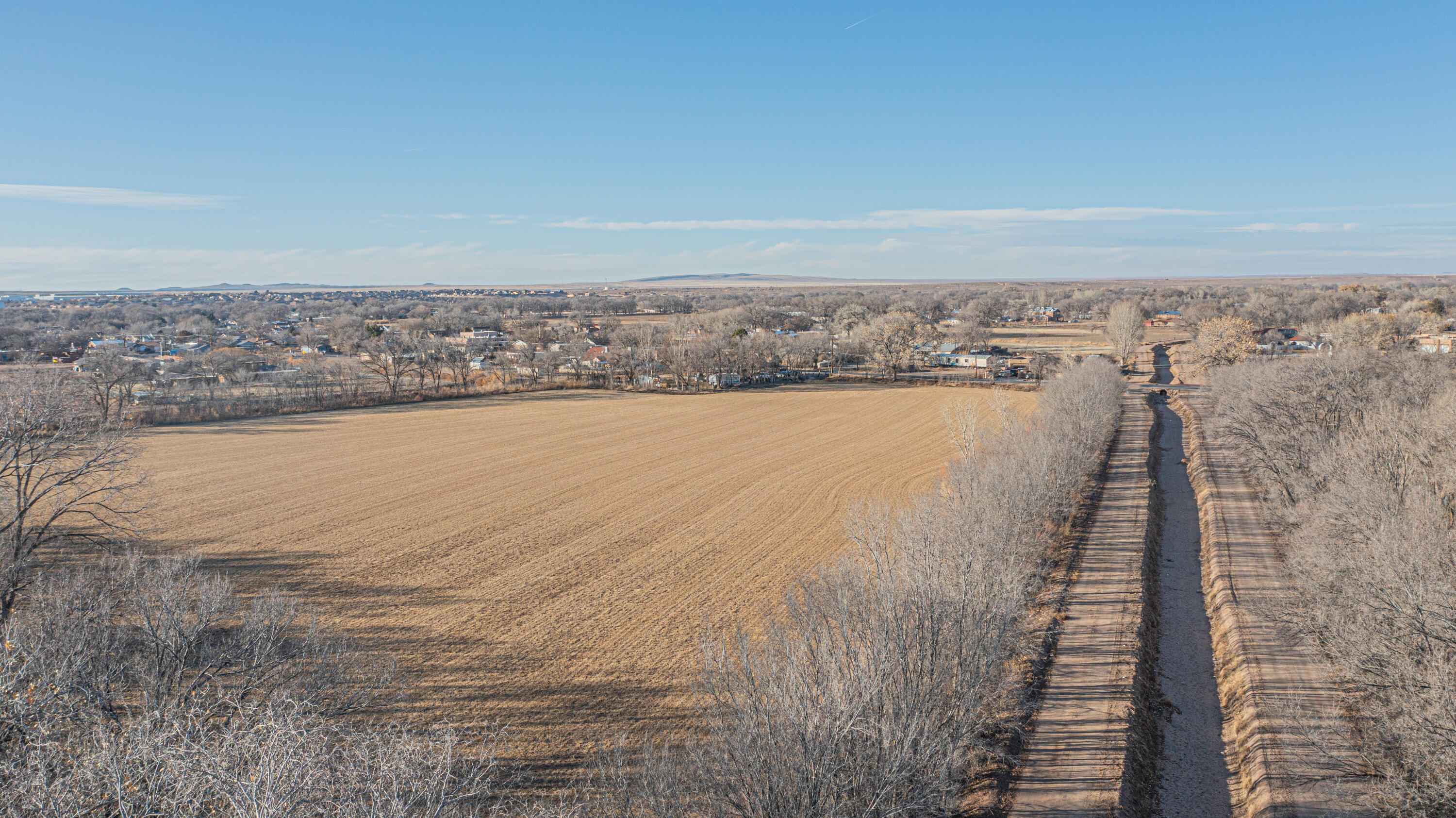 Cinder Lane, Los Lunas, New Mexico image 15