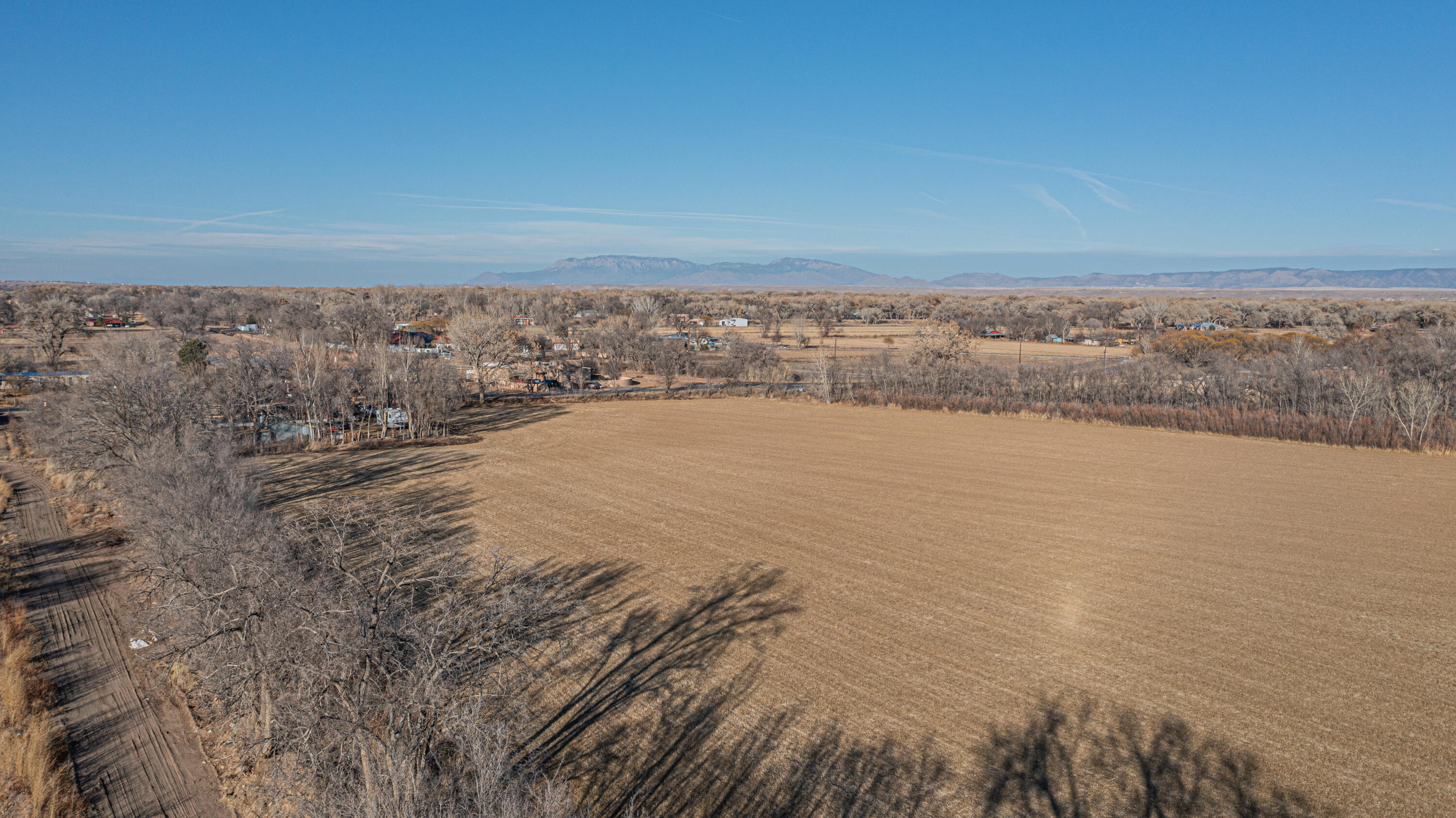 Cinder Lane, Los Lunas, New Mexico image 13