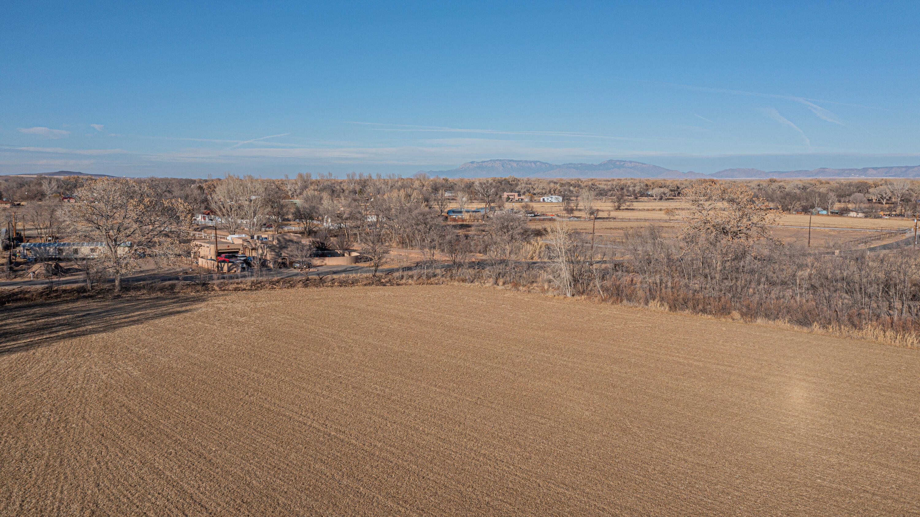 Cinder Lane, Los Lunas, New Mexico image 10