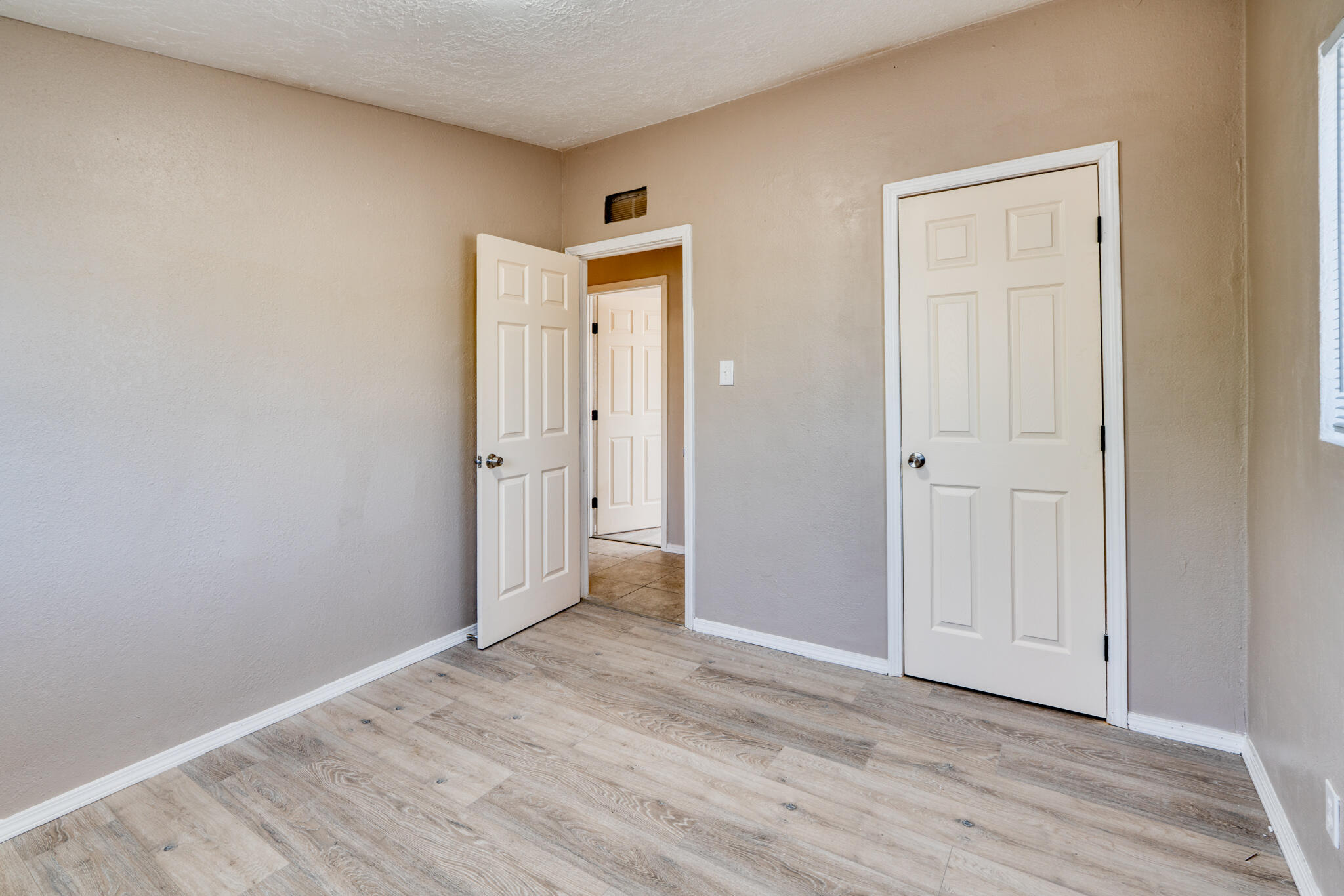 1844 Elizabeth Street, Albuquerque, New Mexico image 25