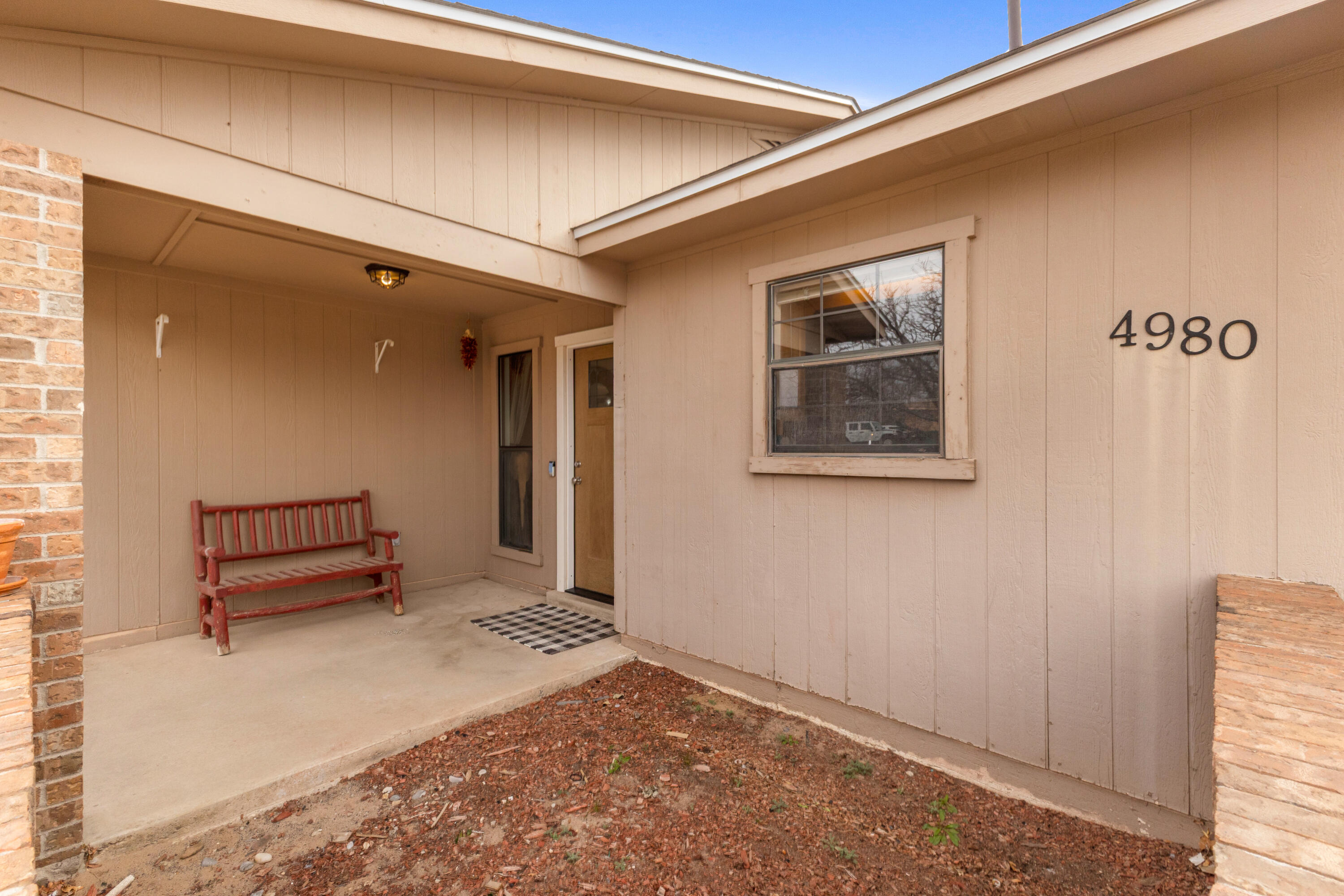 4980 Zirconia Drive NE