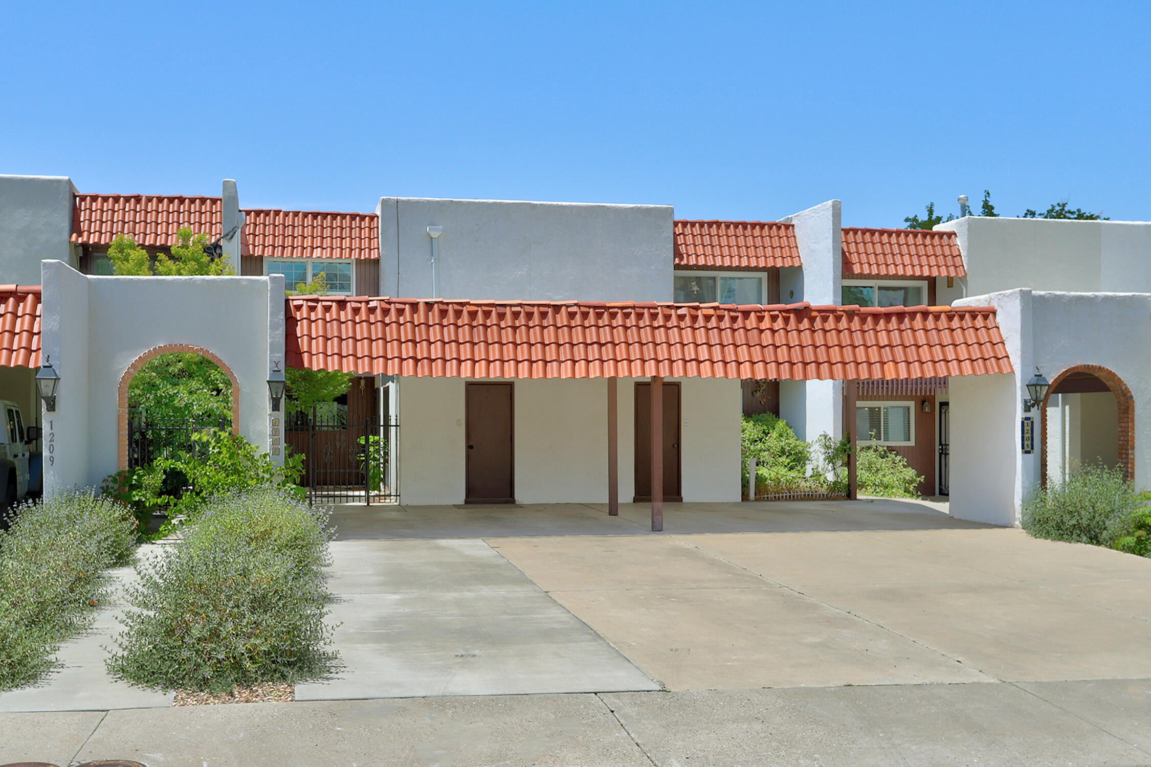 1207 Bernalillo Place, Albuquerque, New Mexico image 39