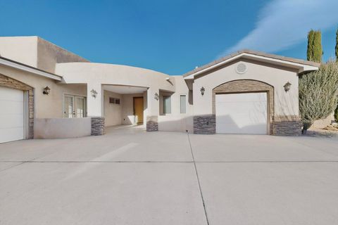 Photo of 8223 Grape Arbor Court NE, Albuquerque, NM 87122 (MLS # 1096721)