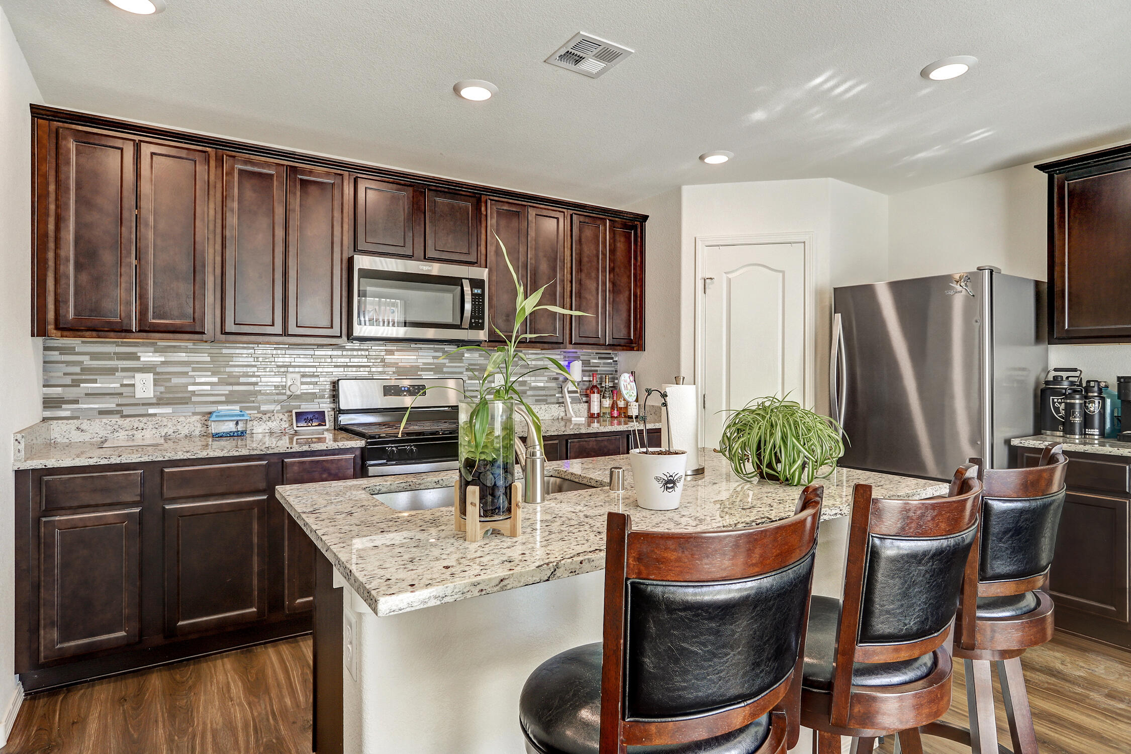 471 Chafey Drive, Los Lunas, New Mexico image 3