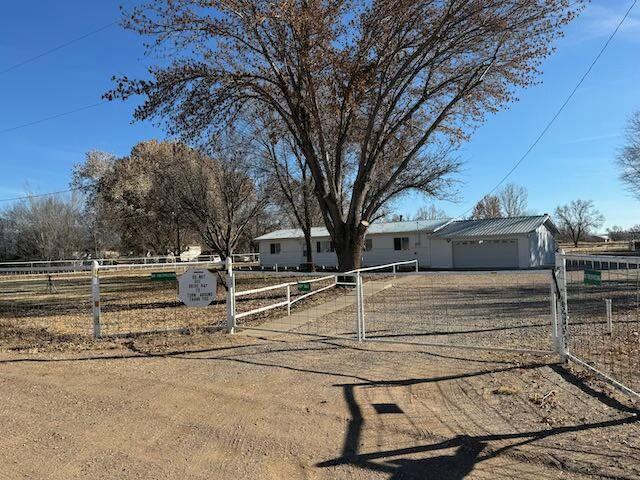 14 Marquez Lane, Los Lunas, New Mexico image 4