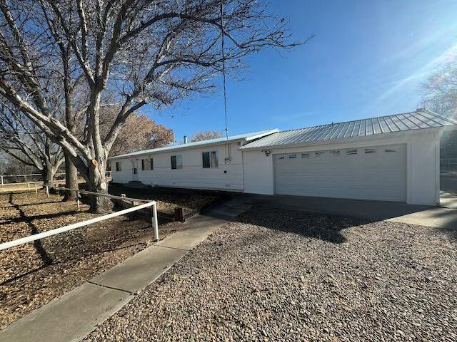 14 Marquez Lane, Los Lunas, New Mexico image 1