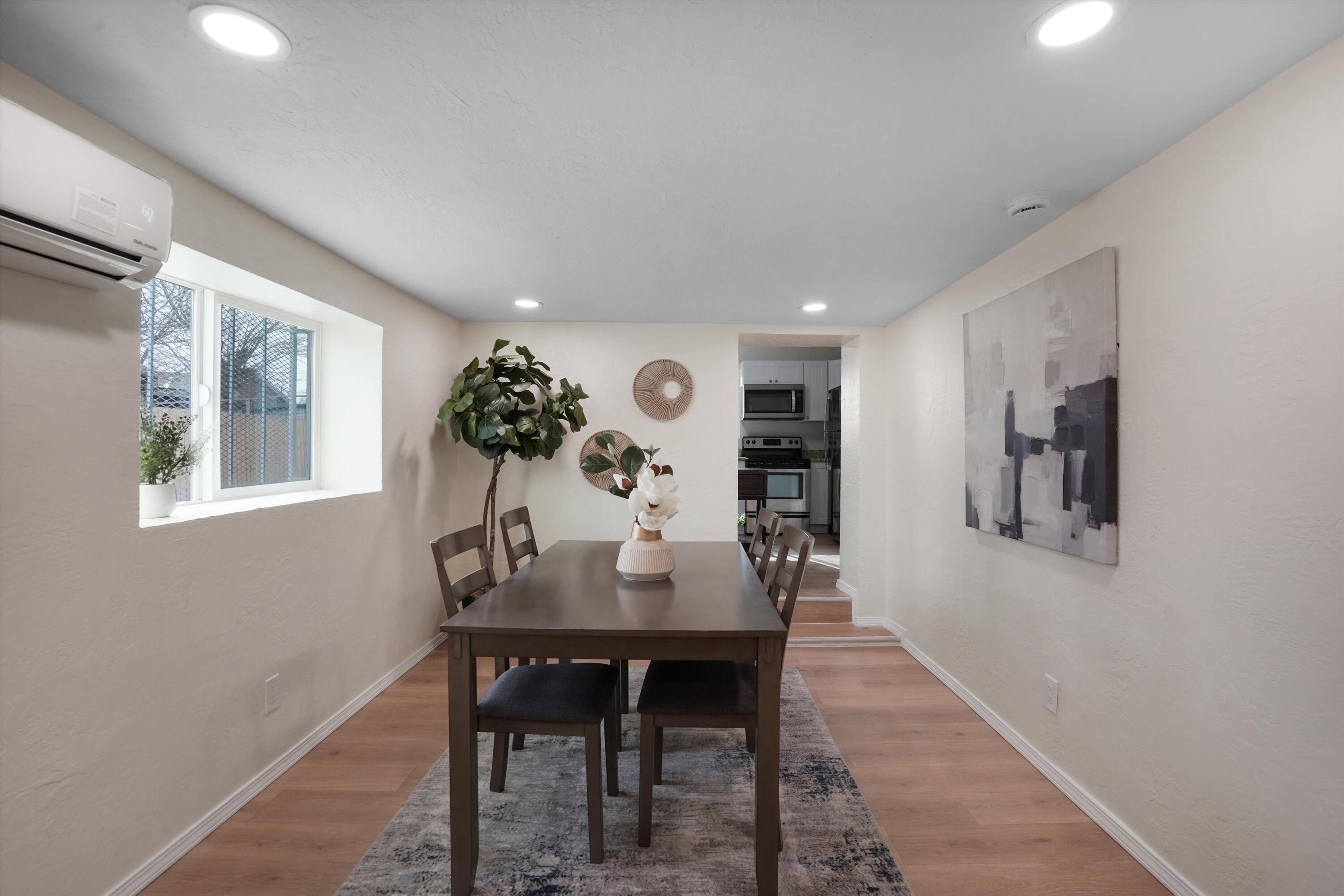 226 Kathryn Avenue SE