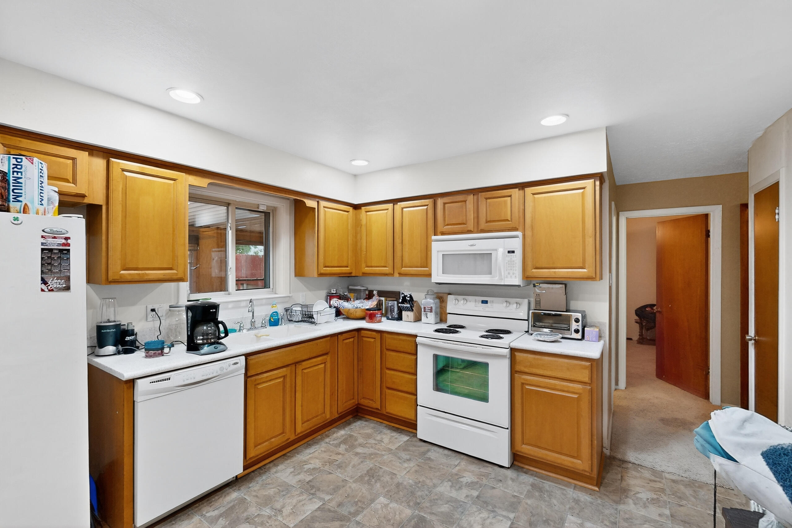 8506 Las Camas Road, Albuquerque, New Mexico image 2