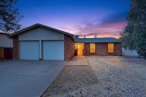 3825 Altez Street NE Albuquerque NM 87111