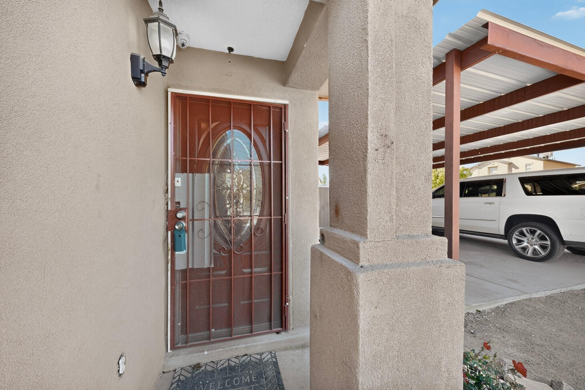 401 Desert Tree Drive SW