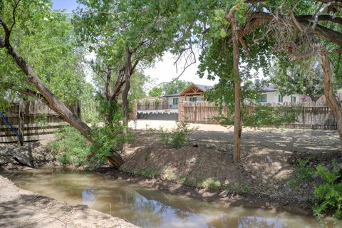 Photo of 210 Josefita Road NE, Albuquerque, NM 87113 (MLS # 1084389)