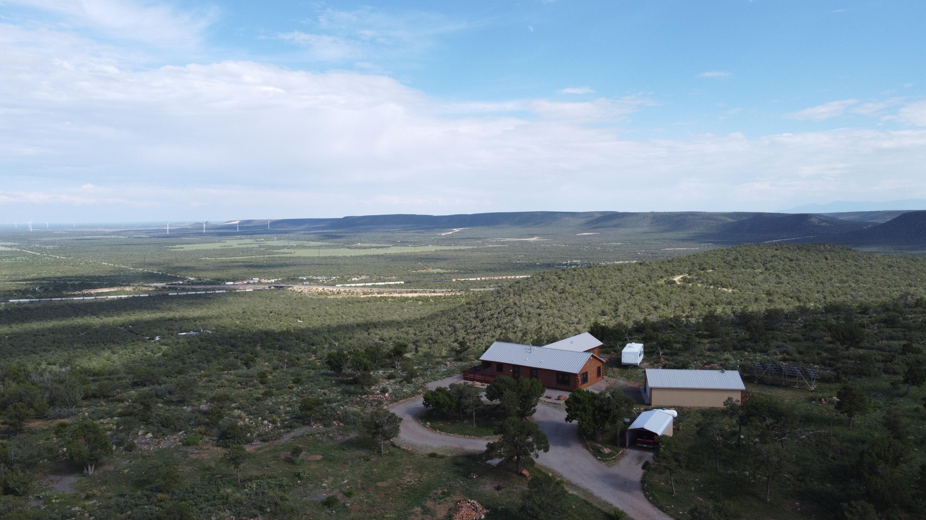 51 Crow Bait Trail, Corona, New Mexico image 2