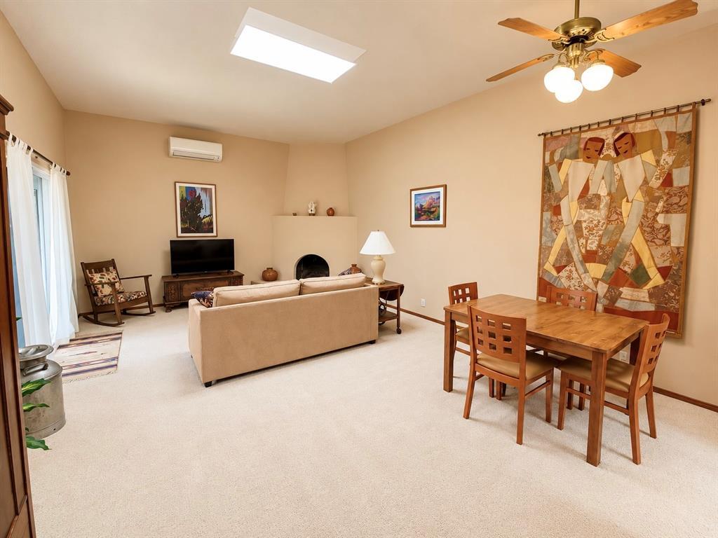 2838 N Paseo De Los Pueblos NE APT 6