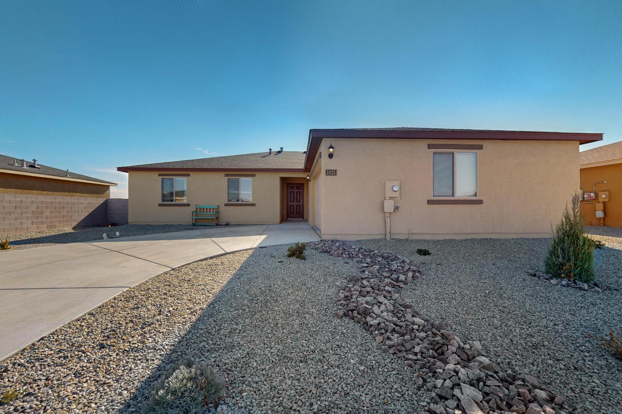 2425 Desi Loop, Belen, New Mexico image 3