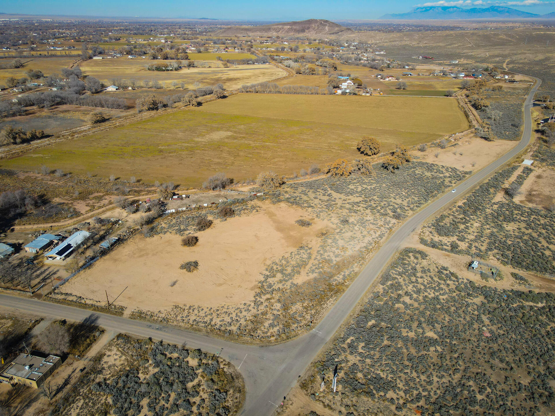 Patricio Rd & La Entrada Rd, Los Lunas, New Mexico image 5