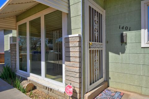 Photo of 1401 Valle Alto Court NW, Albuquerque, NM 87107 (MLS # 1099288)