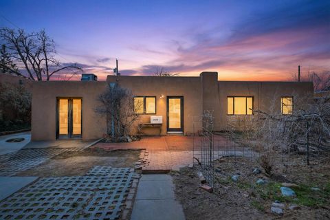 3028 Frontier Avenue NE Albuquerque NM 87106
