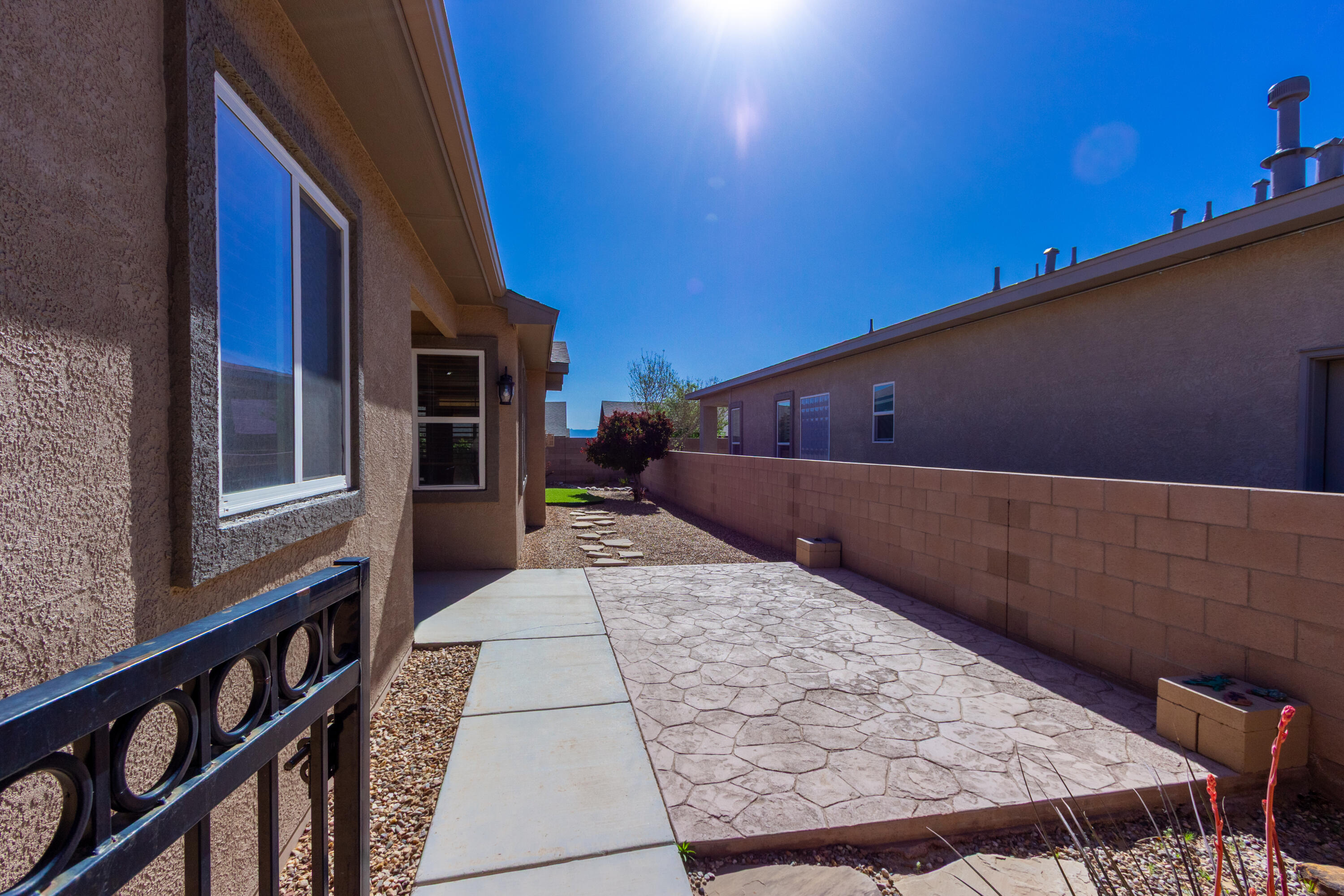 600 Jubilee Boulevard, Los Lunas, New Mexico image 4