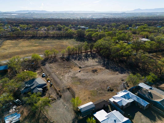 2224 PERRY RD SW, ALBUQUERQUE, NM 87105 - Image 7985656db58b3139a6b573c7fa8d00a1/3793970318