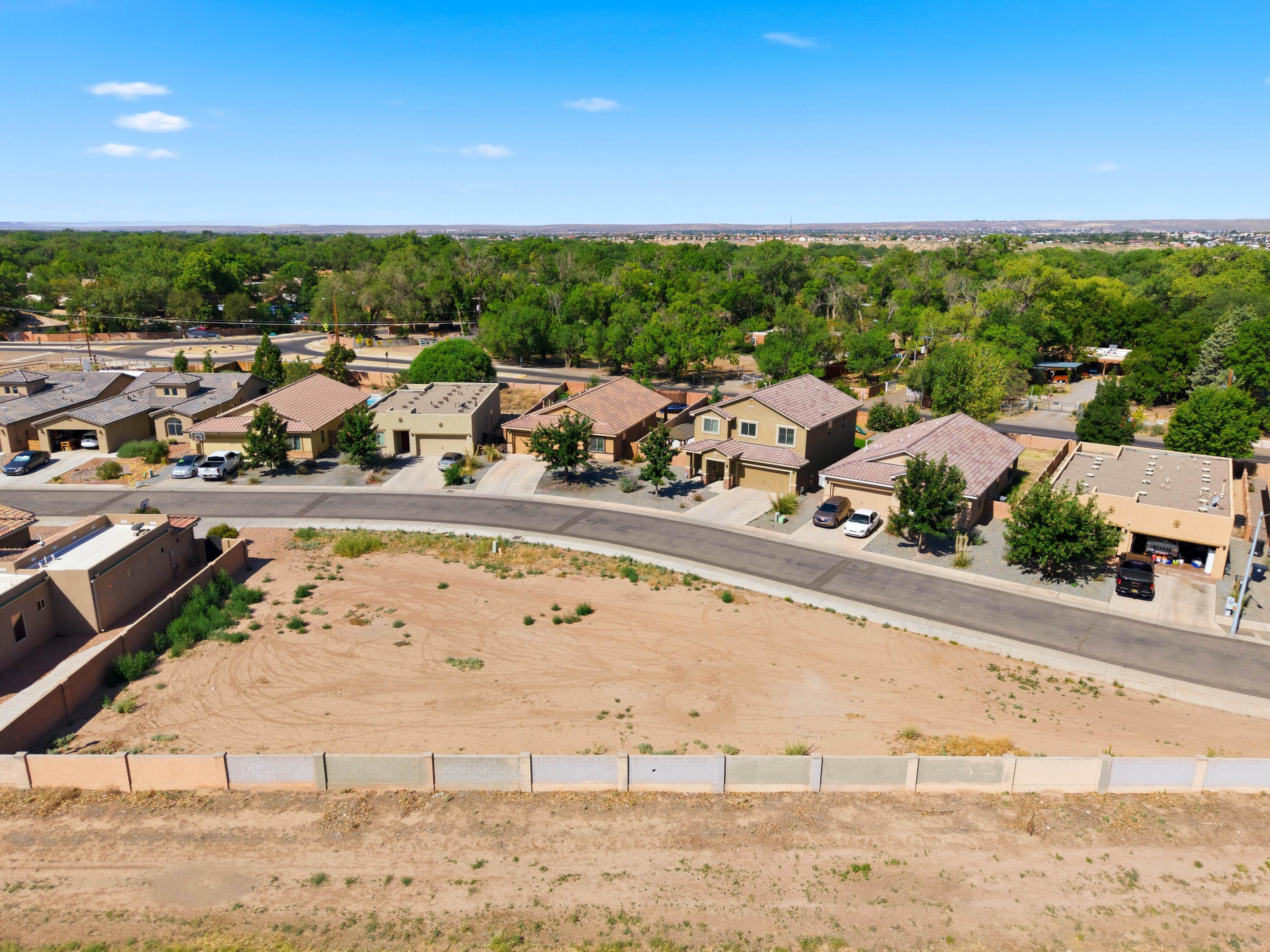 212 Anna Maria Place SW