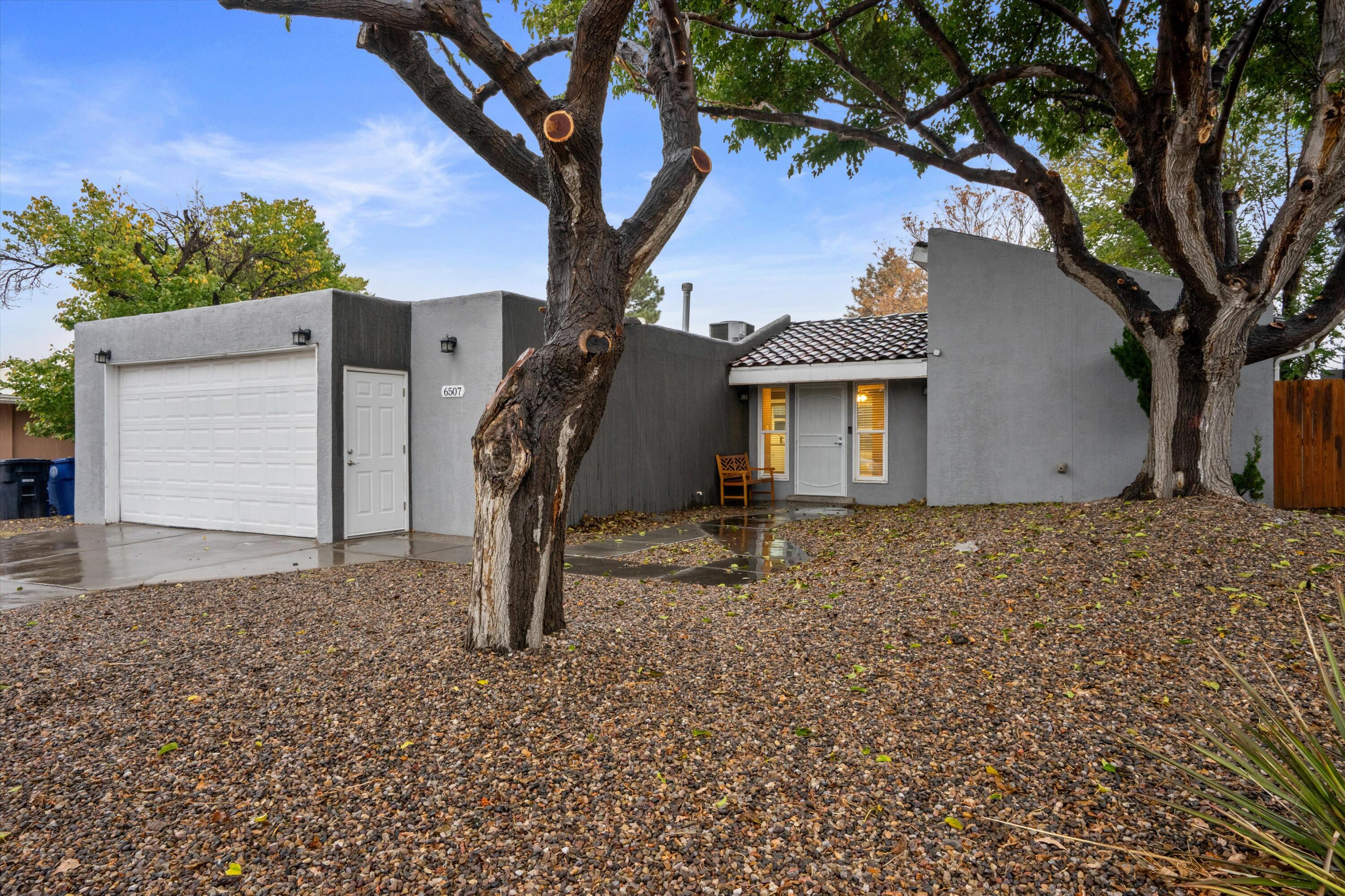 6507 Harper Drive, Albuquerque, New Mexico image 2