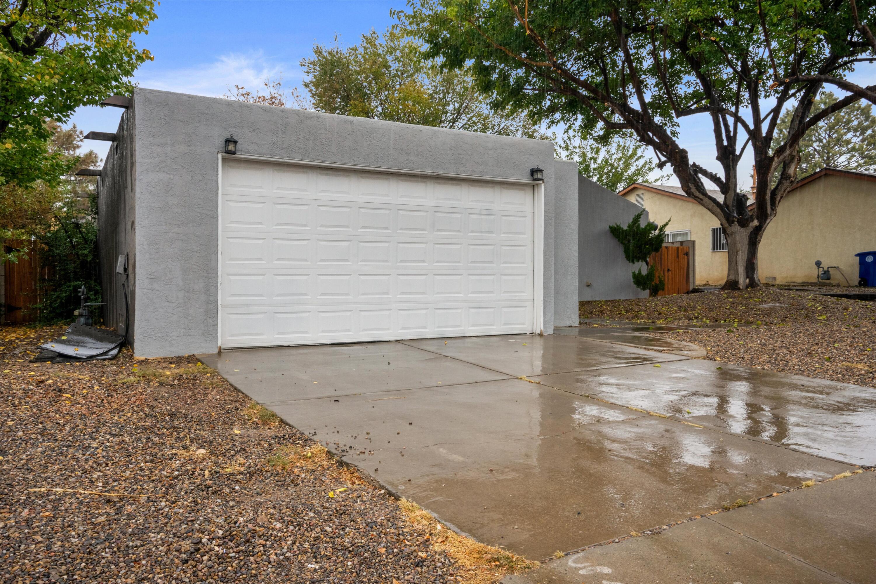 6507 Harper Drive, Albuquerque, New Mexico image 3