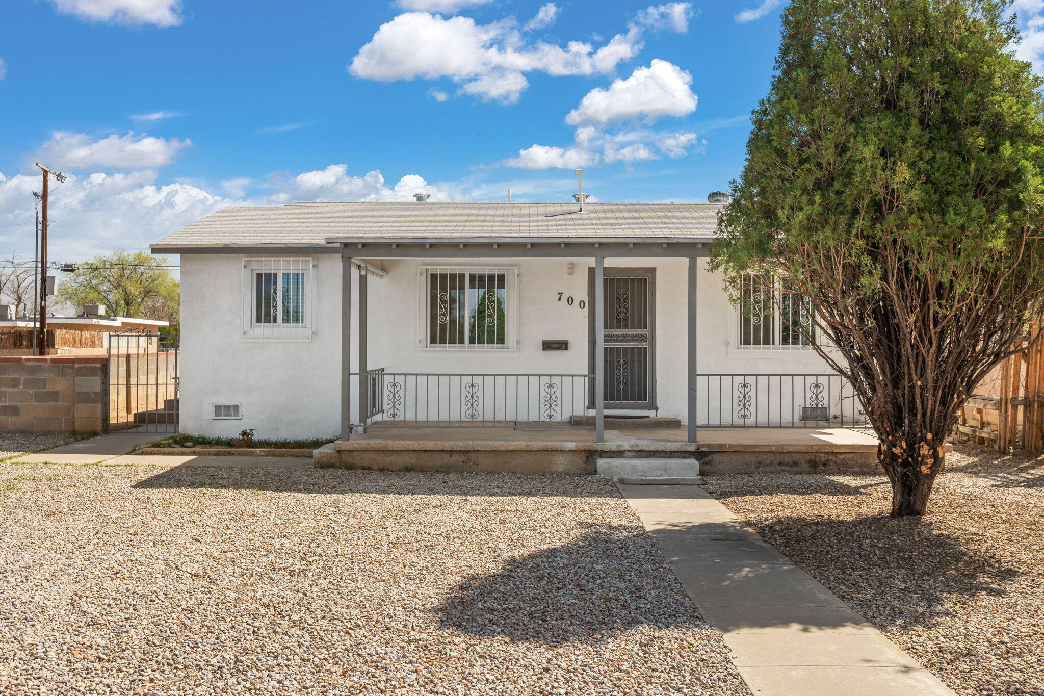 700 Alvarado Drive, Albuquerque, New Mexico image 1