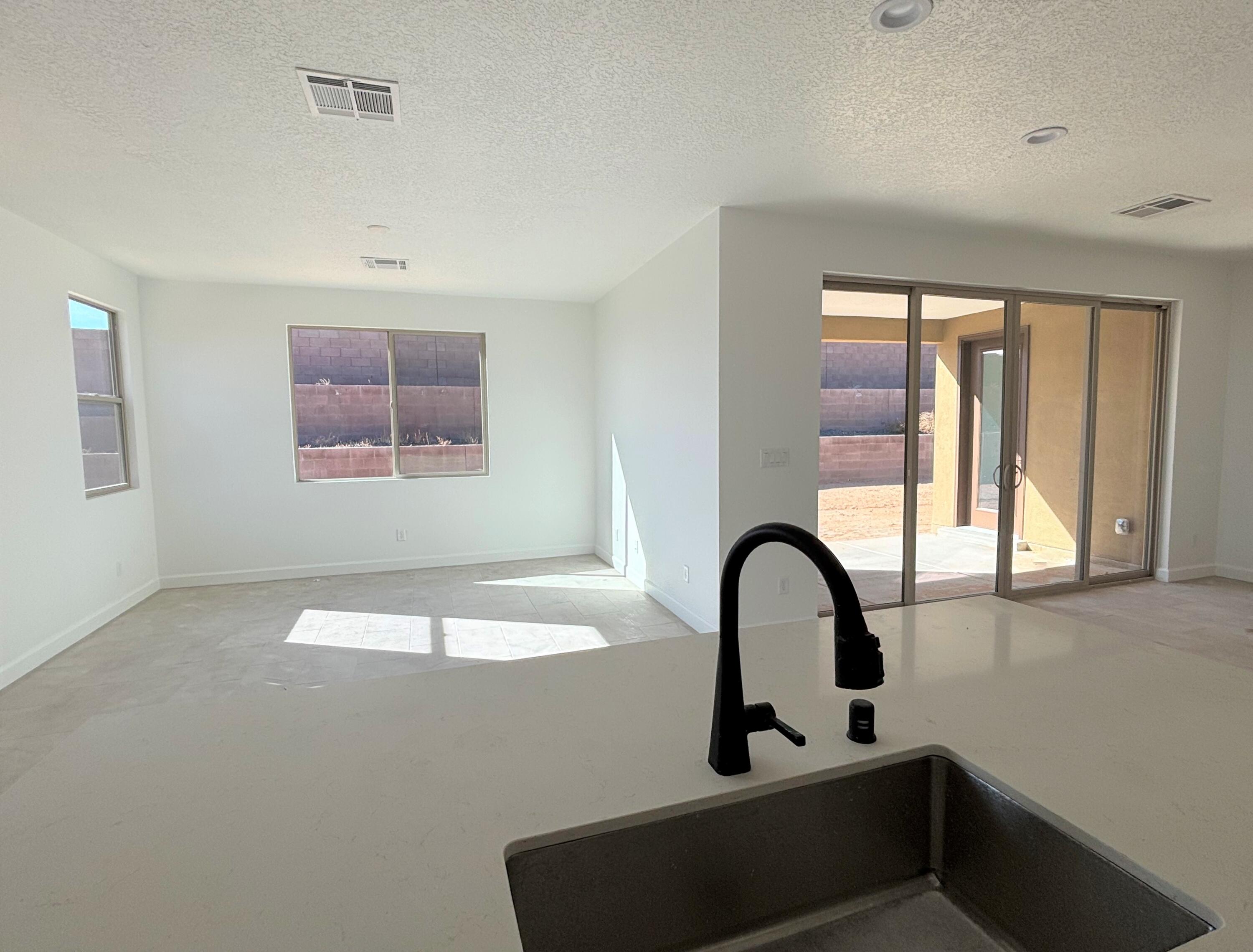 3165 Wolf Tail Loop NE
