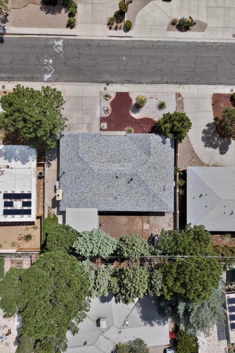 Photo of 7709 Summer Avenue NE, Albuquerque, NM 87110 (MLS # 1109661)